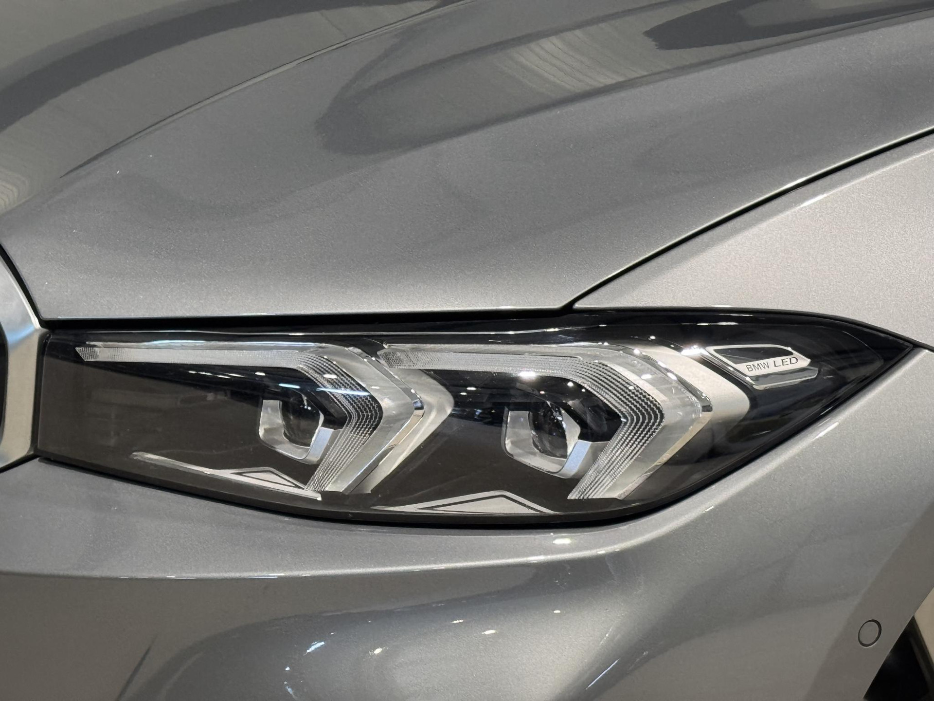 BMW 3 Serie Touring 320e JZV03F