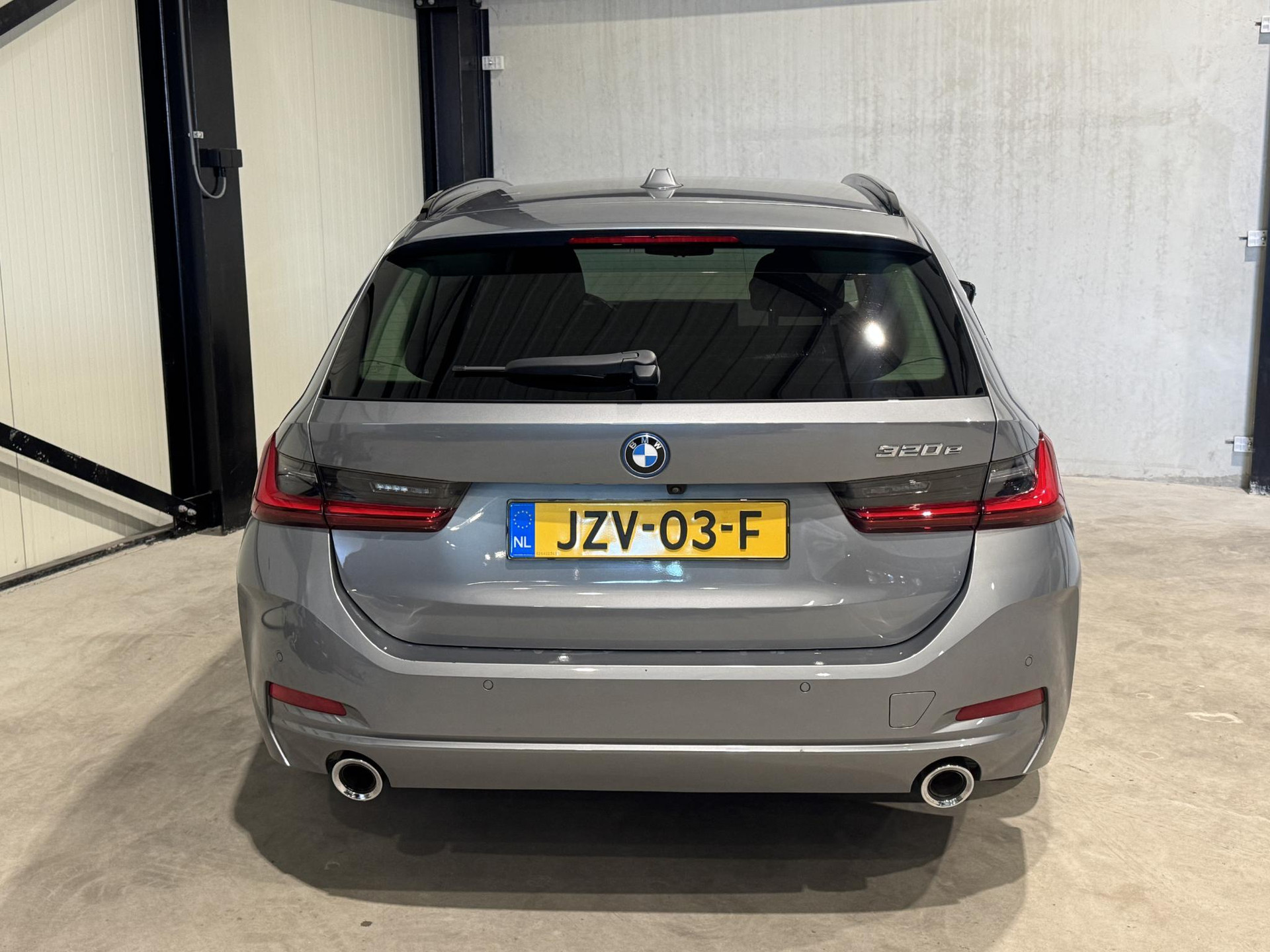 BMW 3 Serie Touring 320e JZV03F