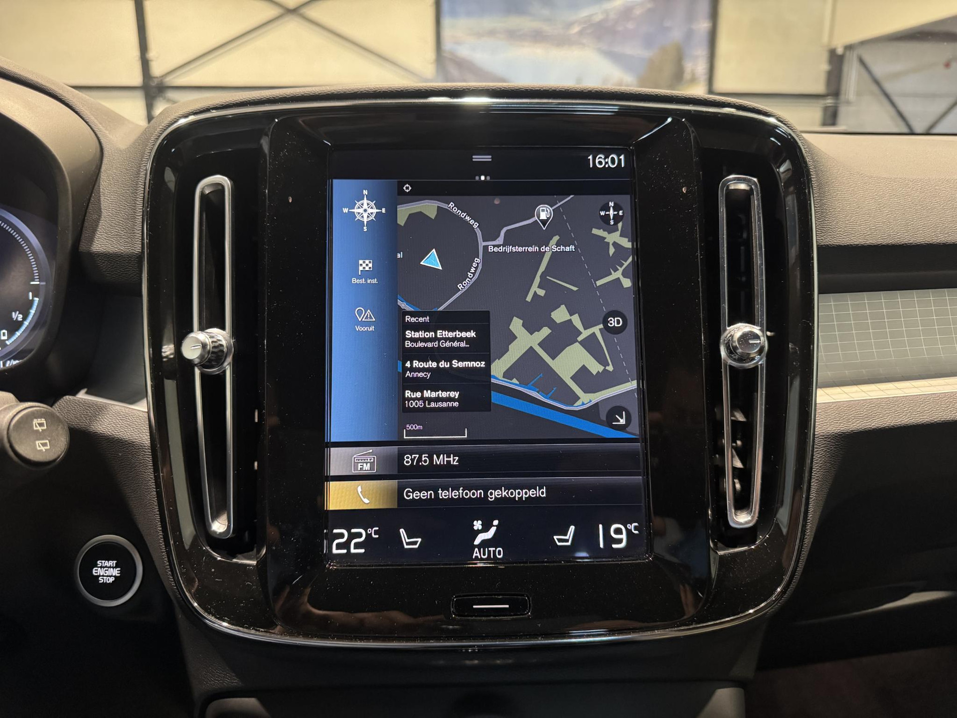 Volvo XC40 1.5 T4 Recharge Inscription Expression JZR81V