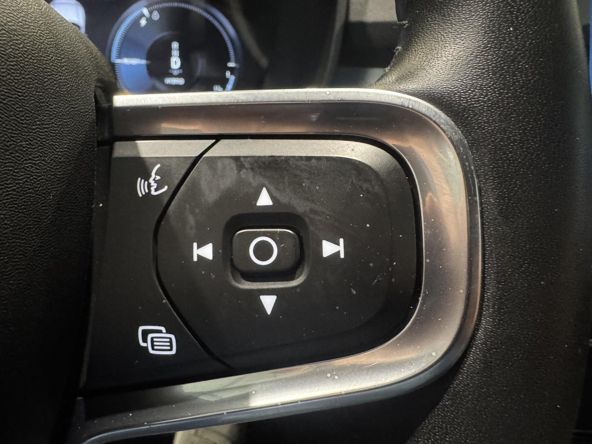 Volvo XC40 1.5 T4 Recharge Inscription Expression JZR81V