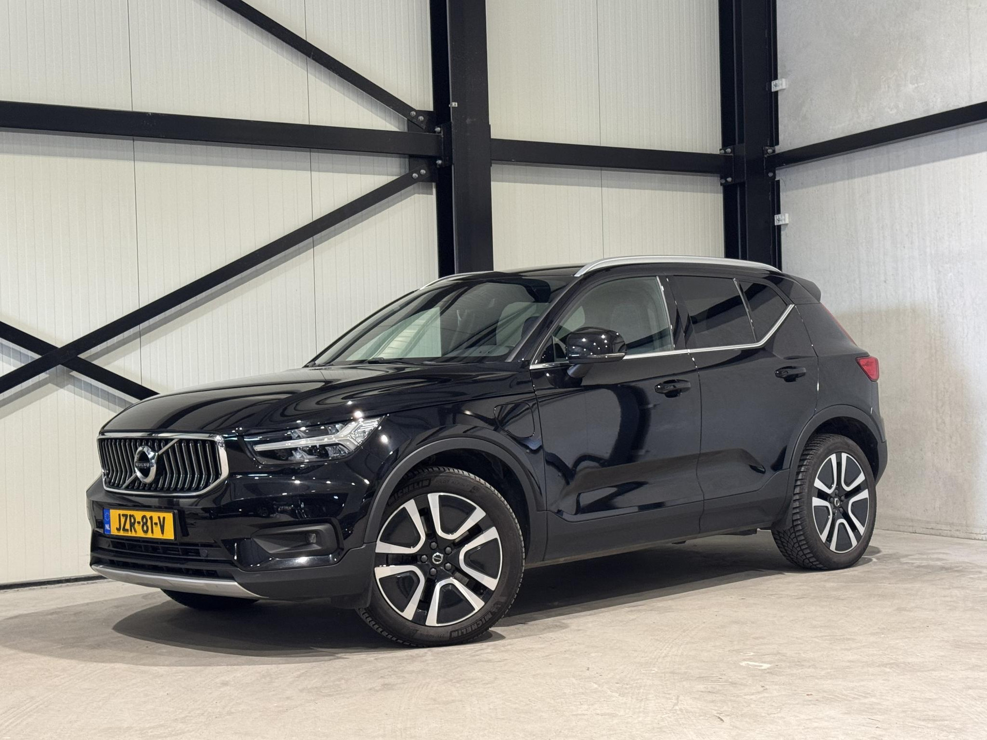Volvo XC40 1.5 T4 Recharge Inscription Expression JZR81V