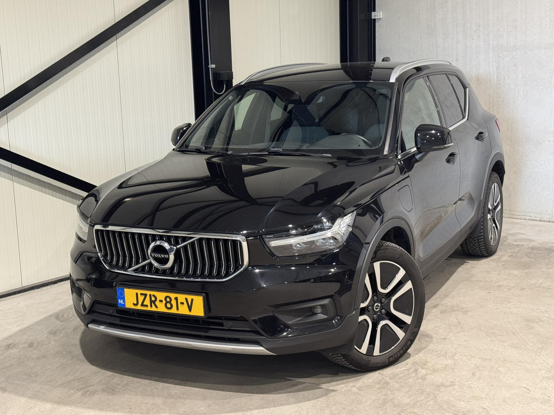 Volvo XC40 1.5 T4 Recharge Inscription Expression JZR81V