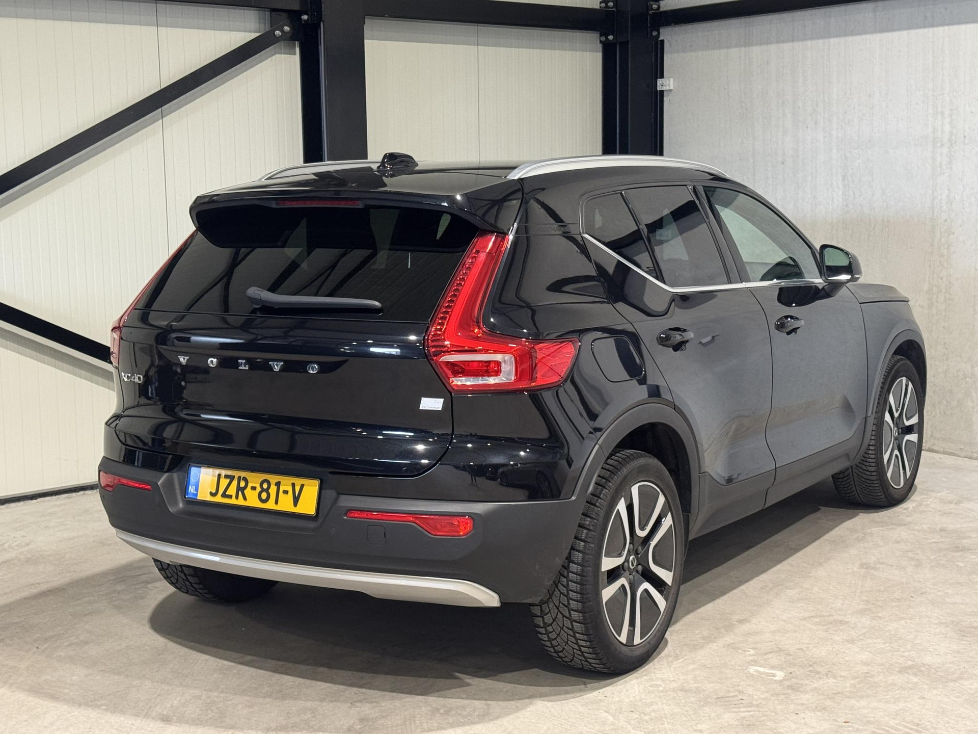 Volvo XC40 1.5 T4 Recharge Inscription Expression JZR81V