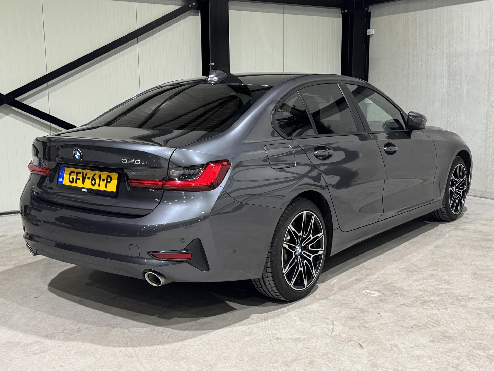 BMW 3-serie 330e eDrive Advantage GFV61P