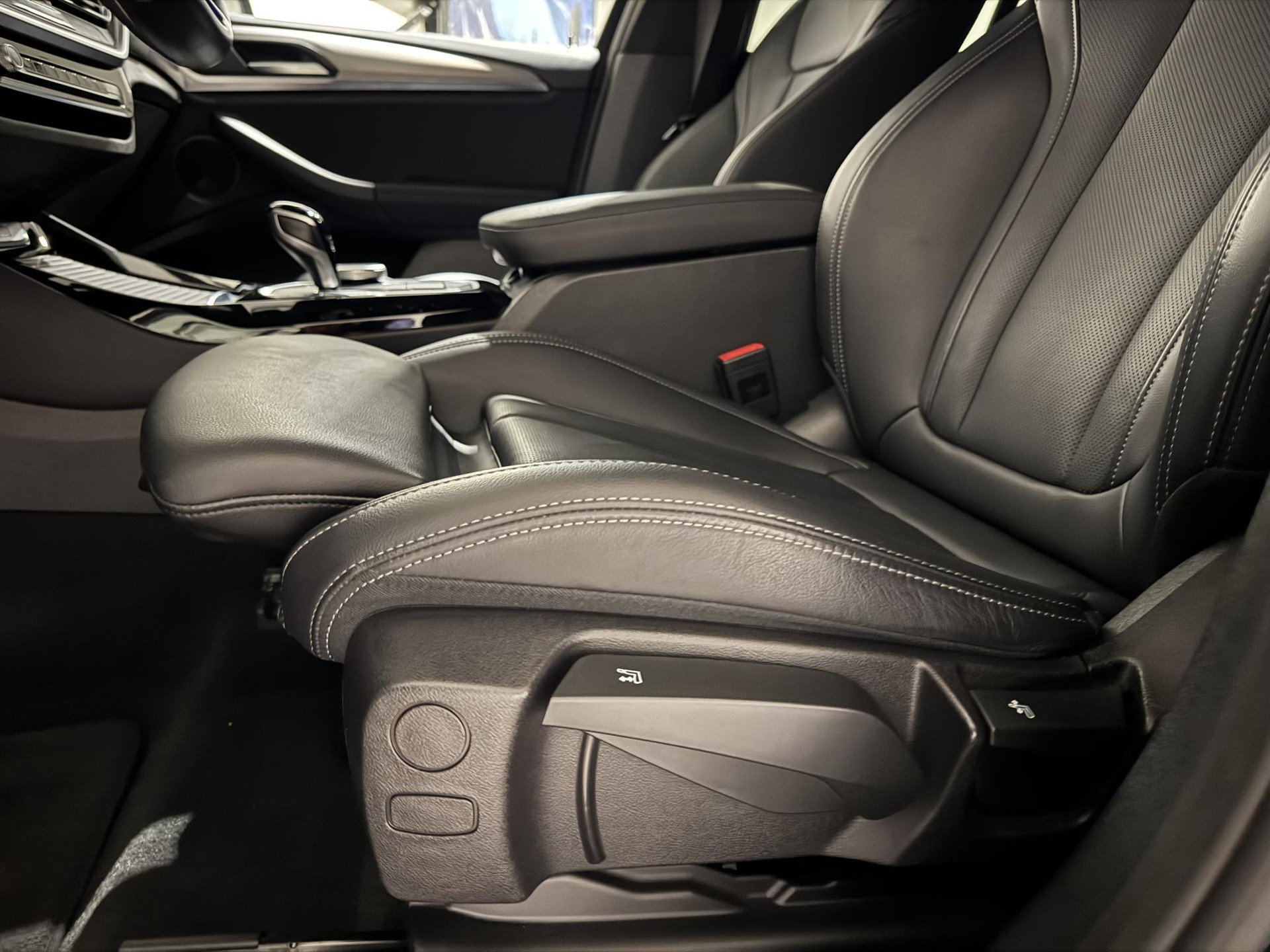 BMW X3 xDrive30e KBV25D