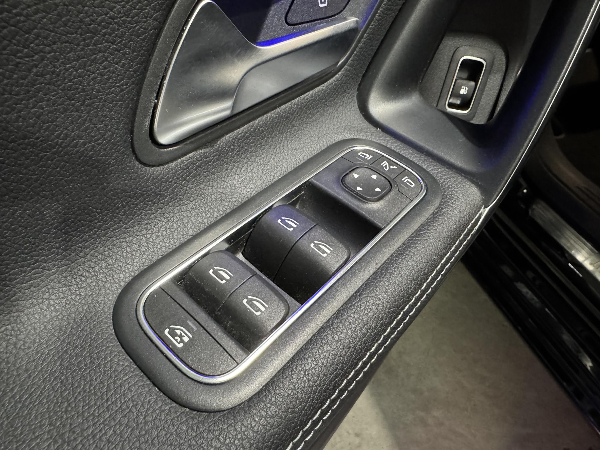 Mercedes-Benz A-Klasse 250 e Business KDF38N