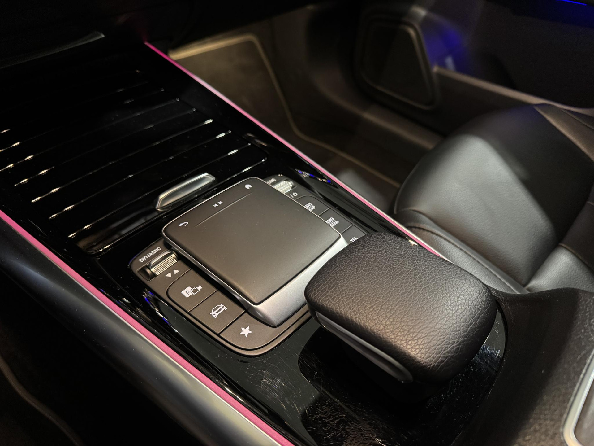 Mercedes-Benz B-Klasse 250 e Business KDF40N