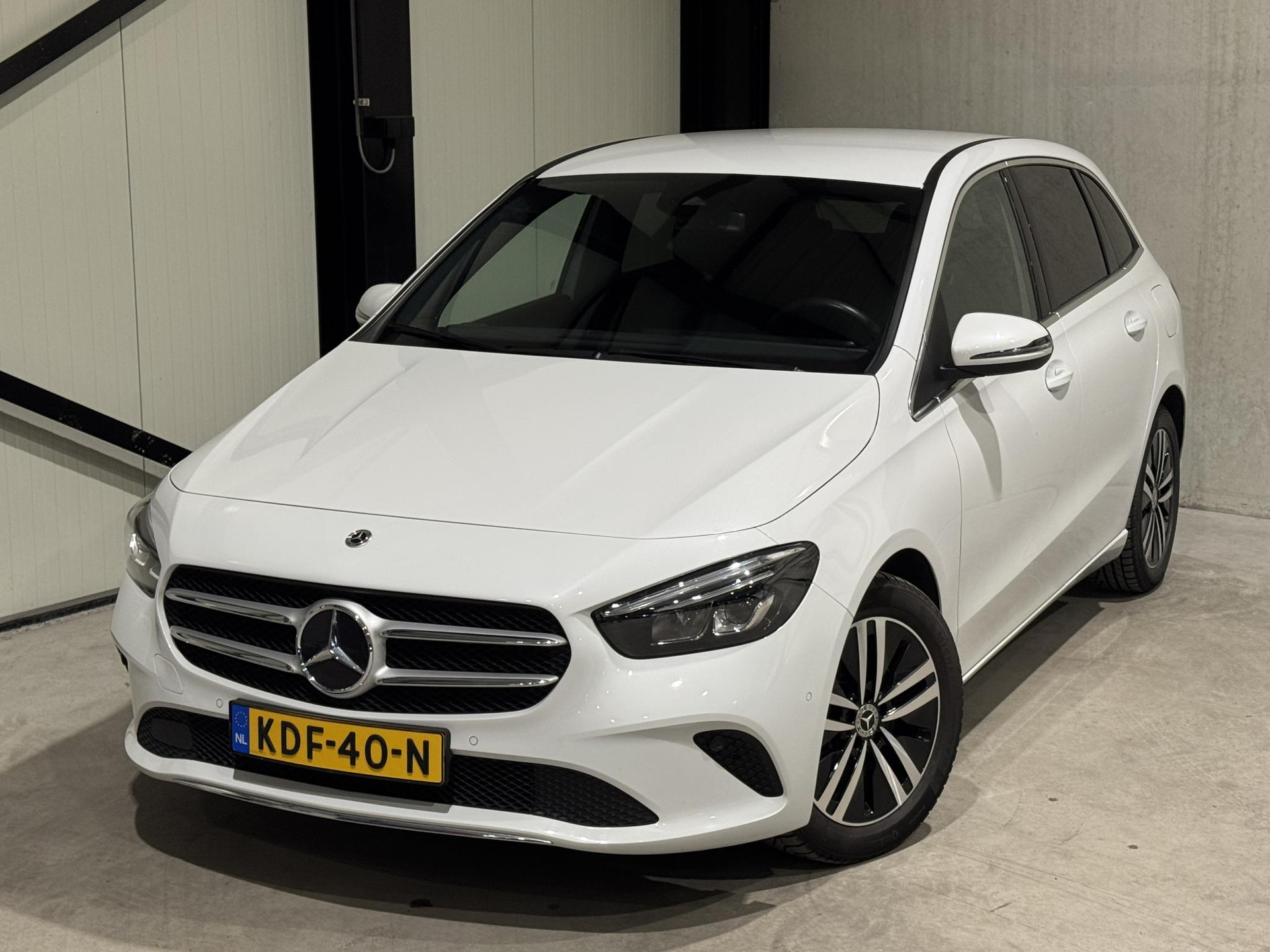 Mercedes-Benz B-Klasse 250 e Urban KDF40N