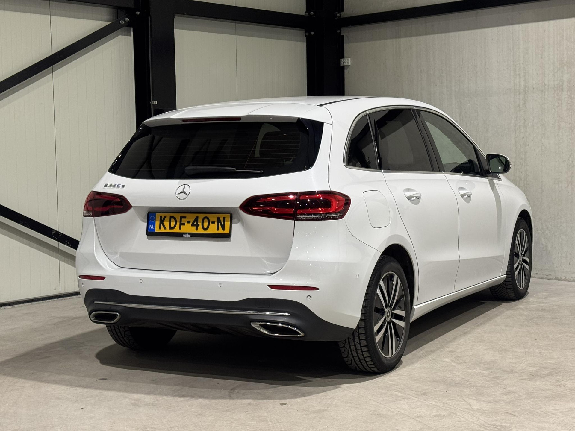 Mercedes-Benz B-Klasse 250 e Business KDF40N