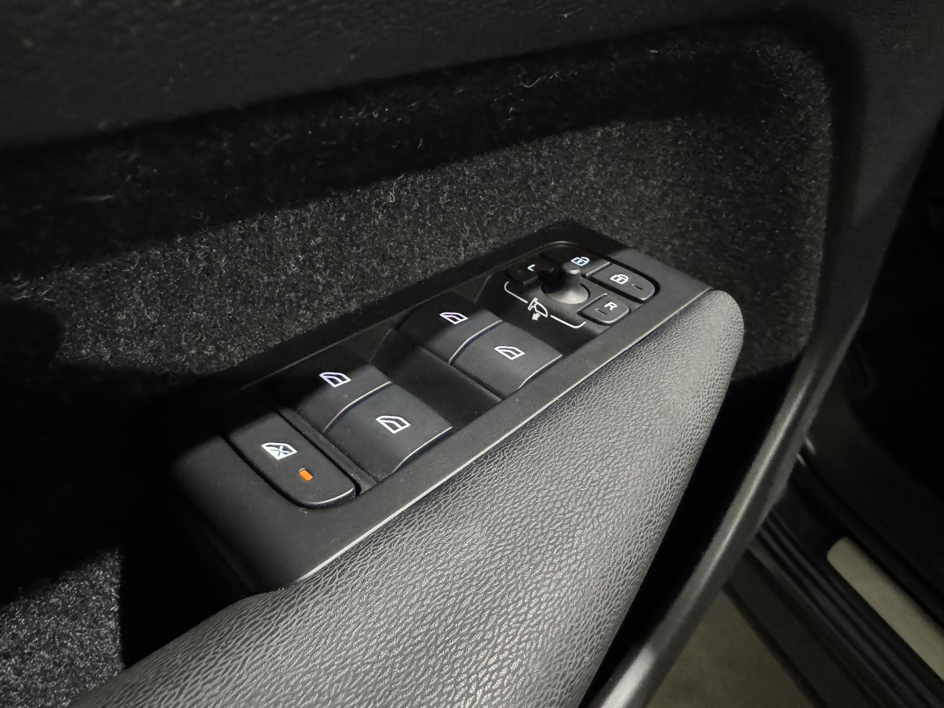 Volvo XC40 1.5 T4 Recharge Inscription Expression KDS78F