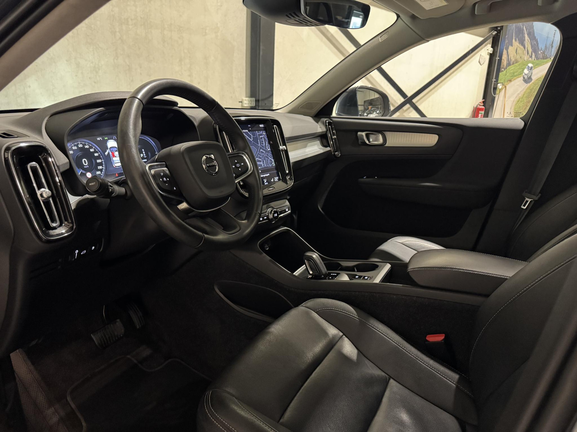 Volvo XC40 1.5 T4 Recharge Inscription Expression KDS78F