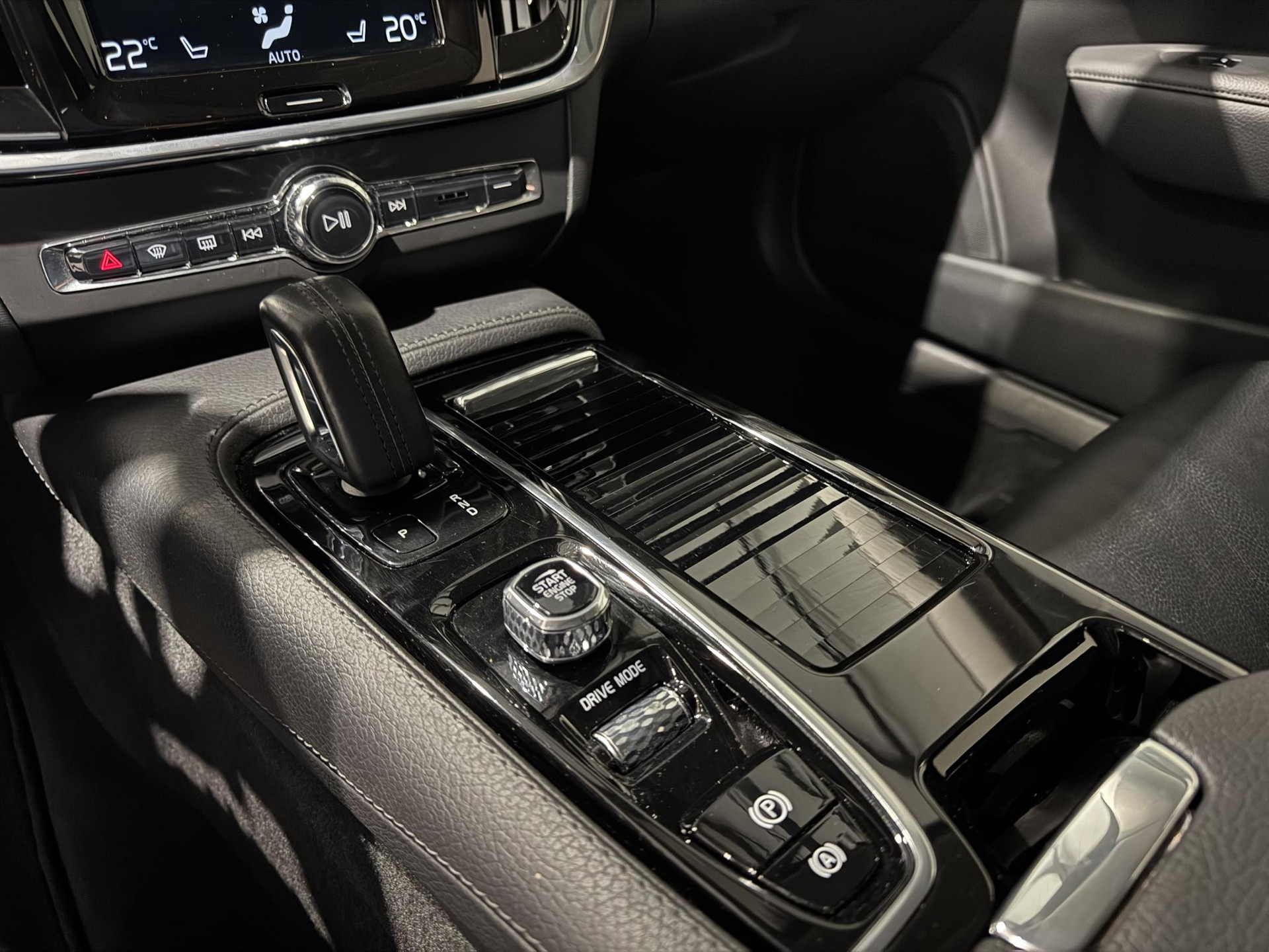 Volvo V90 2.0 T6 AWD Inscription Expression KGD76T