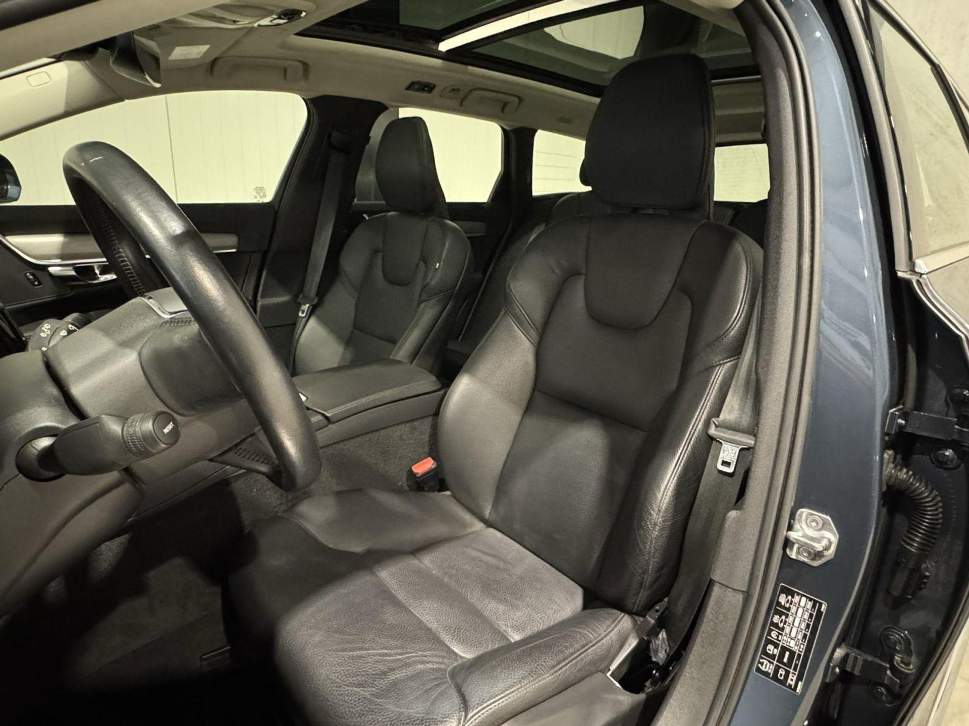Volvo V90 2.0 T6 AWD Inscription Expression KGD76T