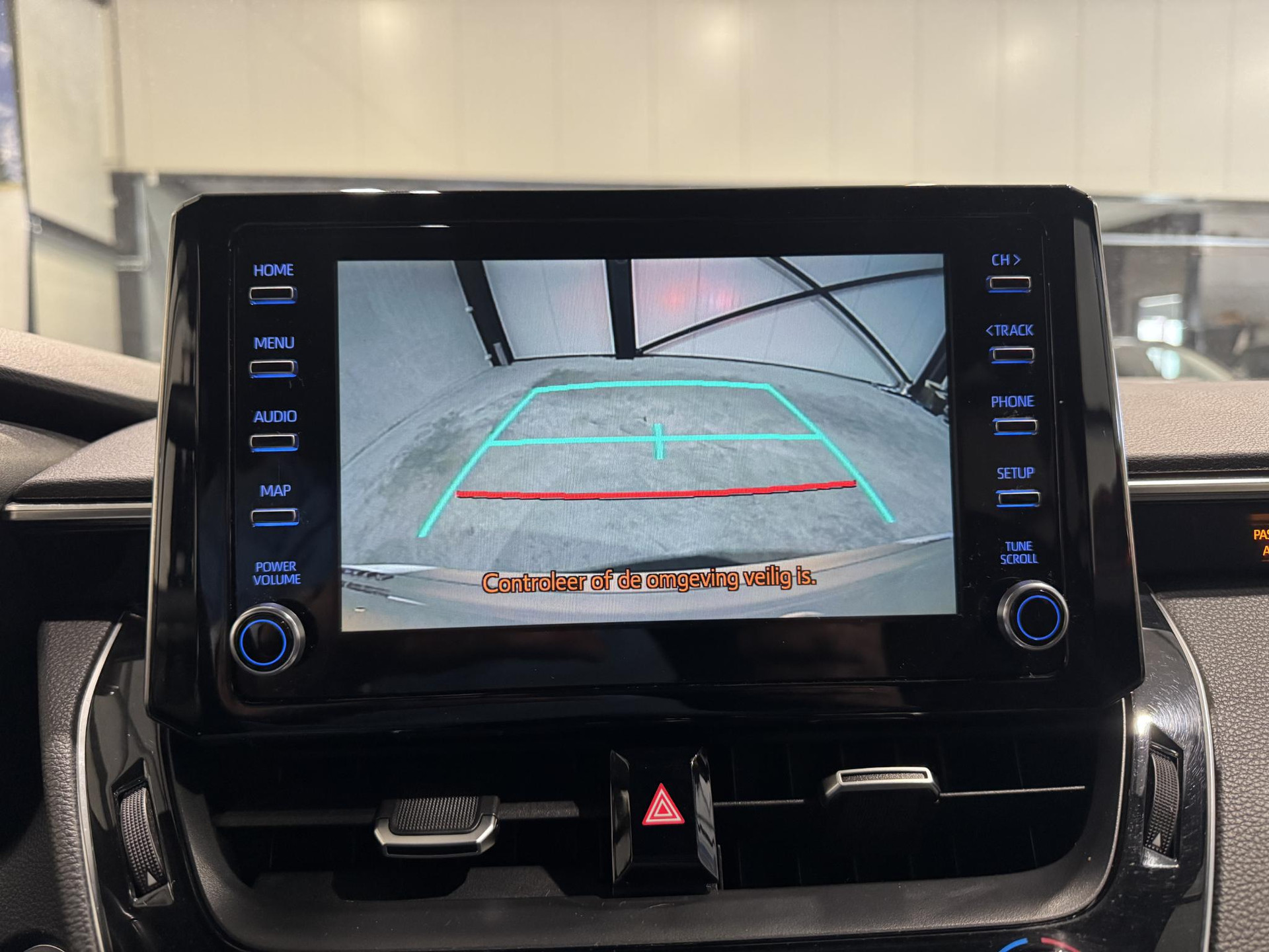 Toyota Corolla Touring Sports 1.8 Hybrid Active J198TN