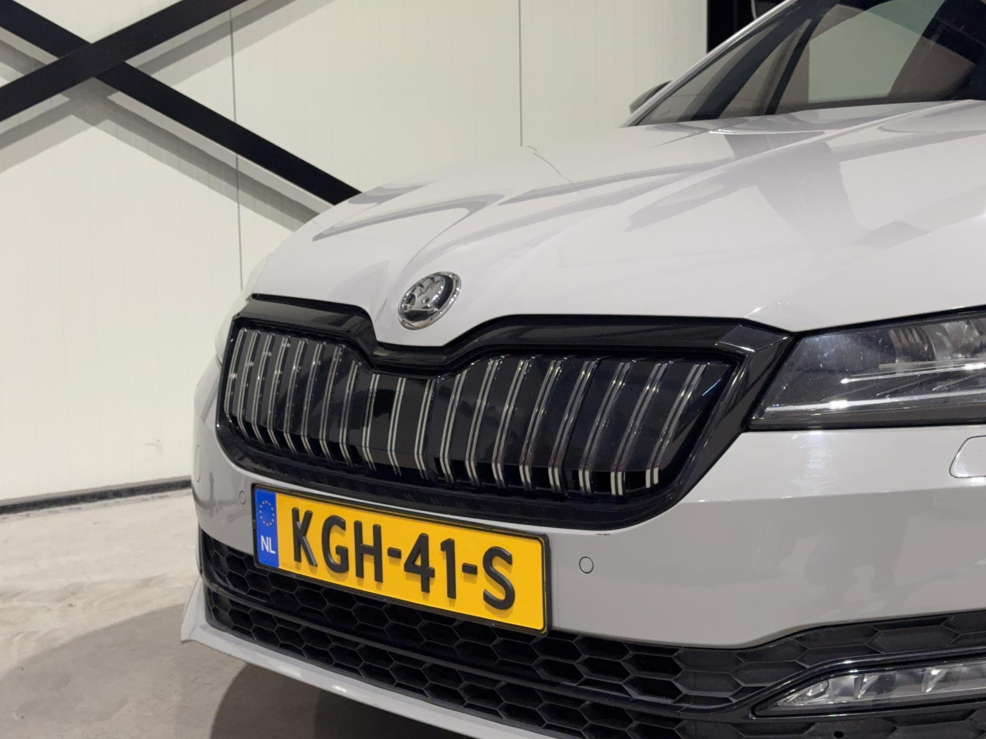 Škoda Superb Combi 1.4 TSI iV Sportline Business KGH41S