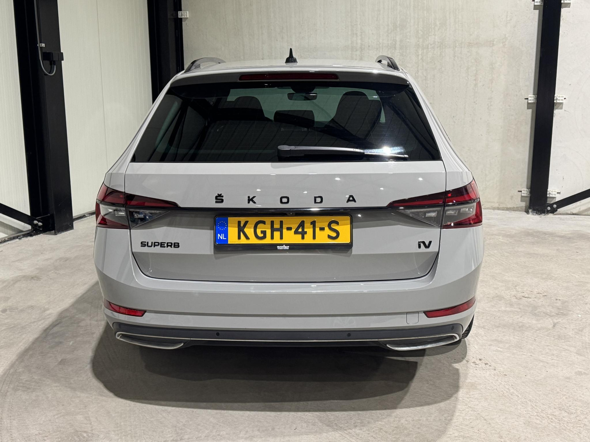 Škoda Superb Combi 1.4 TSI iV Sportline Business KGH41S