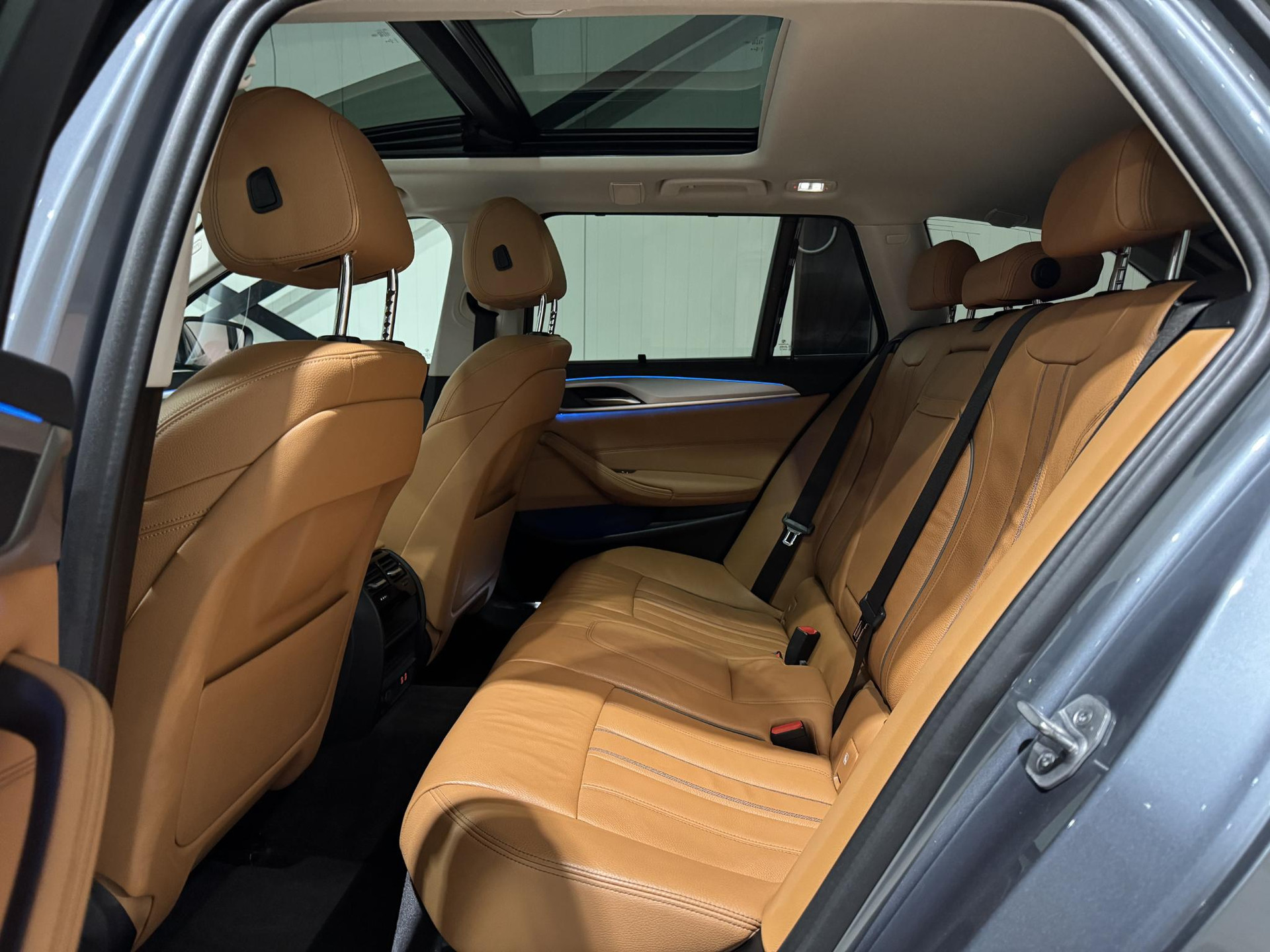 BMW 5 Serie Touring 520e Business KGV99F