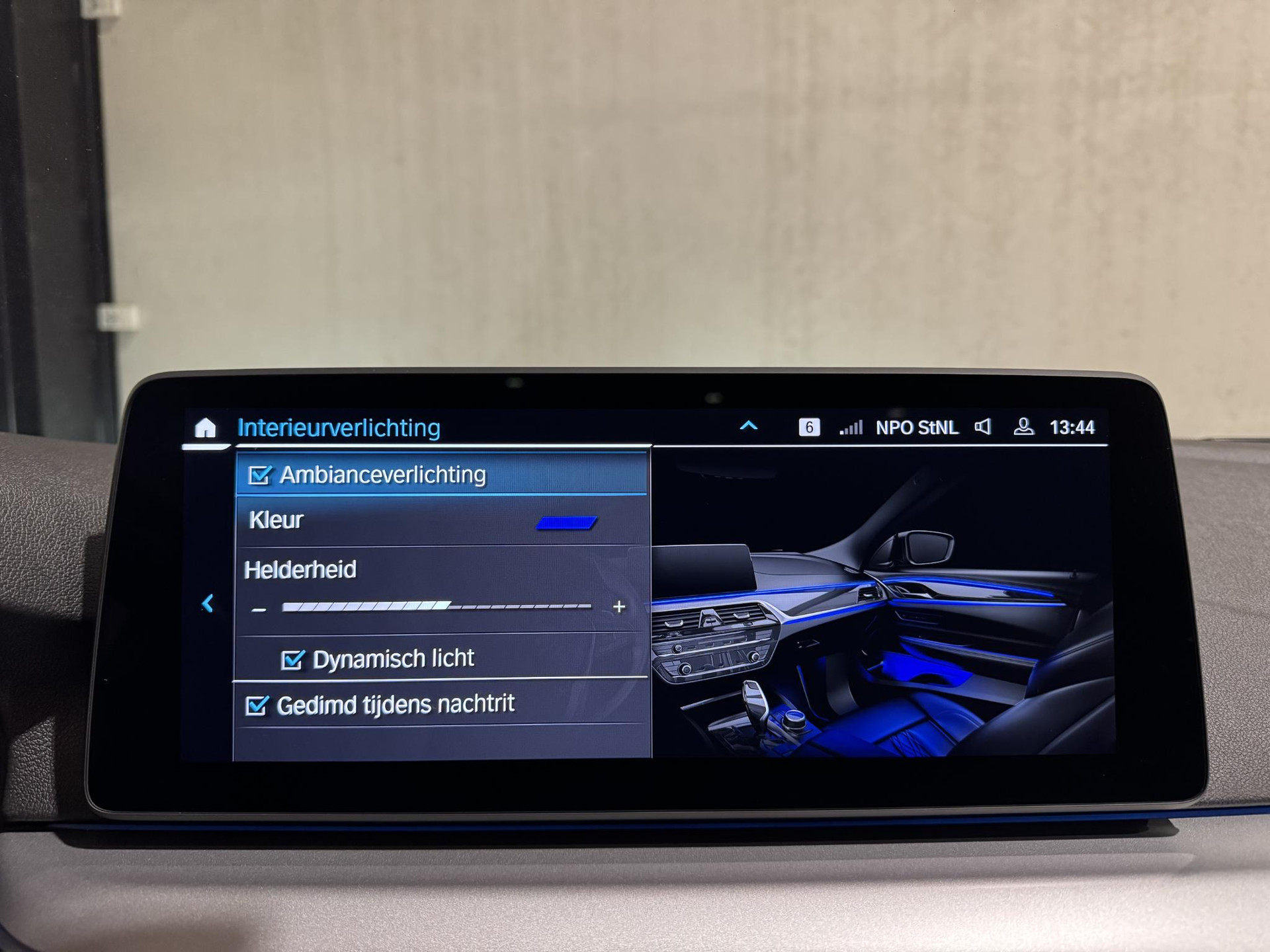 BMW 5 Serie Touring 520e Business KGV99F