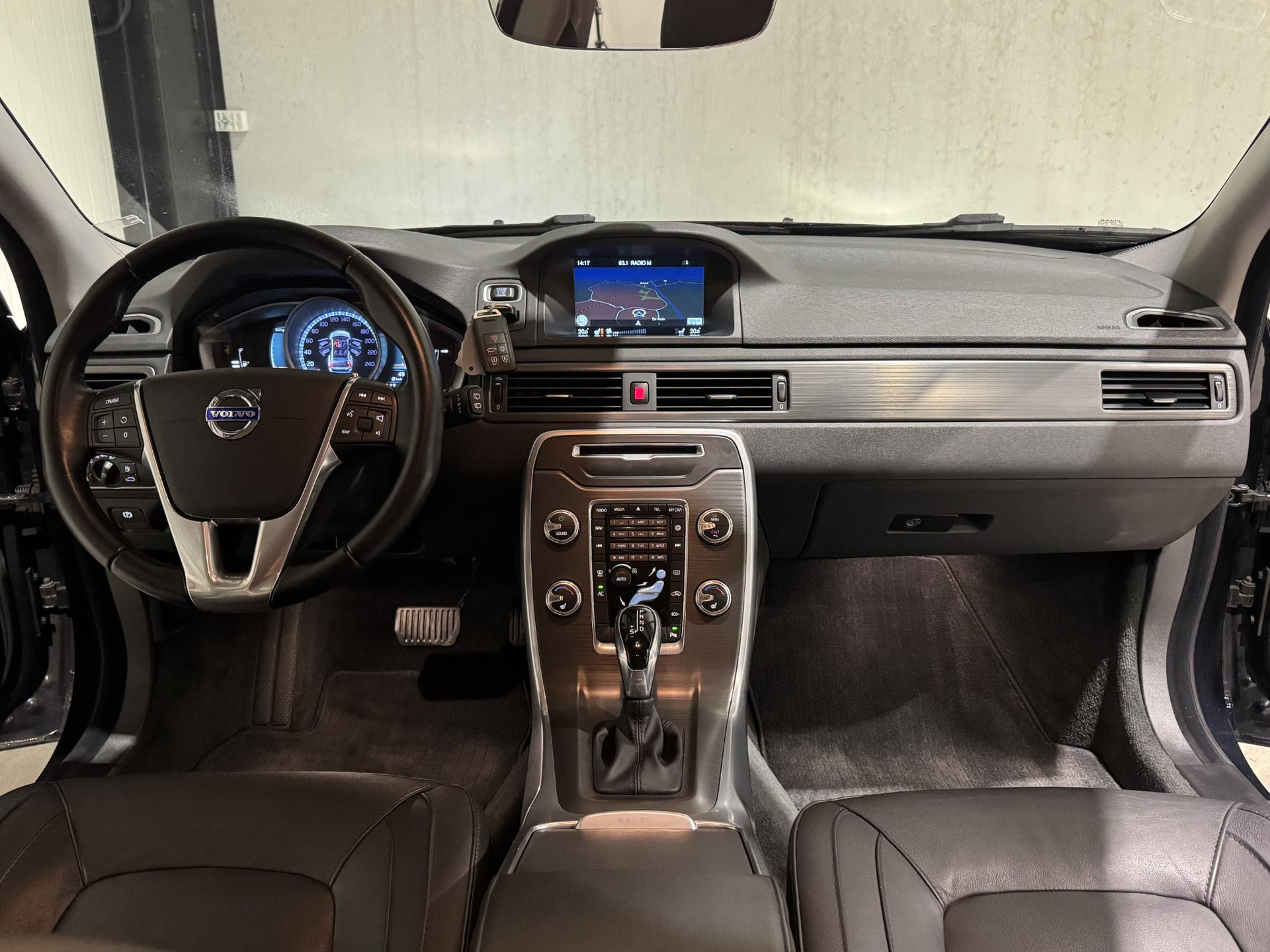 Volvo V70 2.0 T4 Polar JT404J