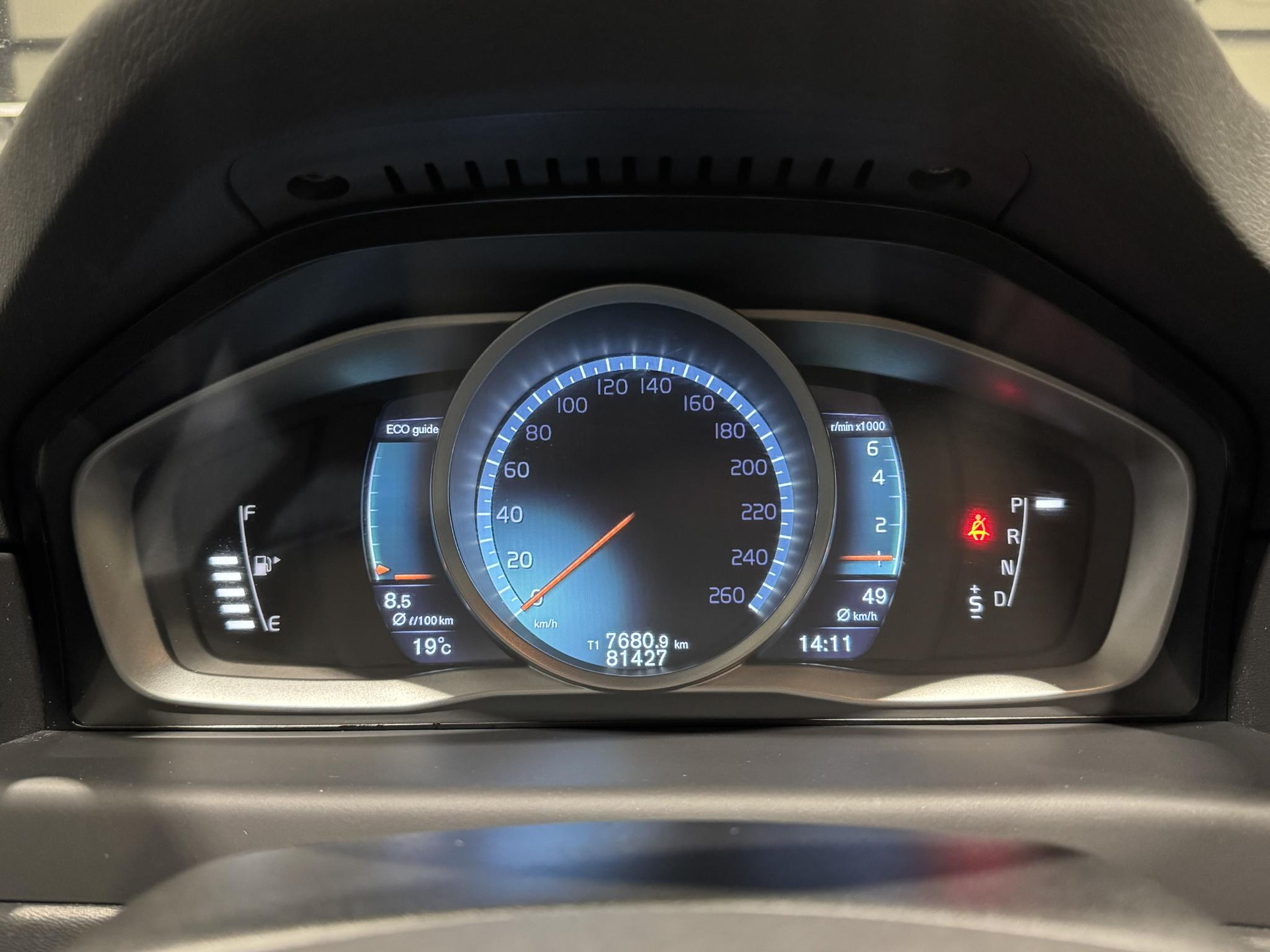 Volvo V70 2.0 T4 Polar JT404J