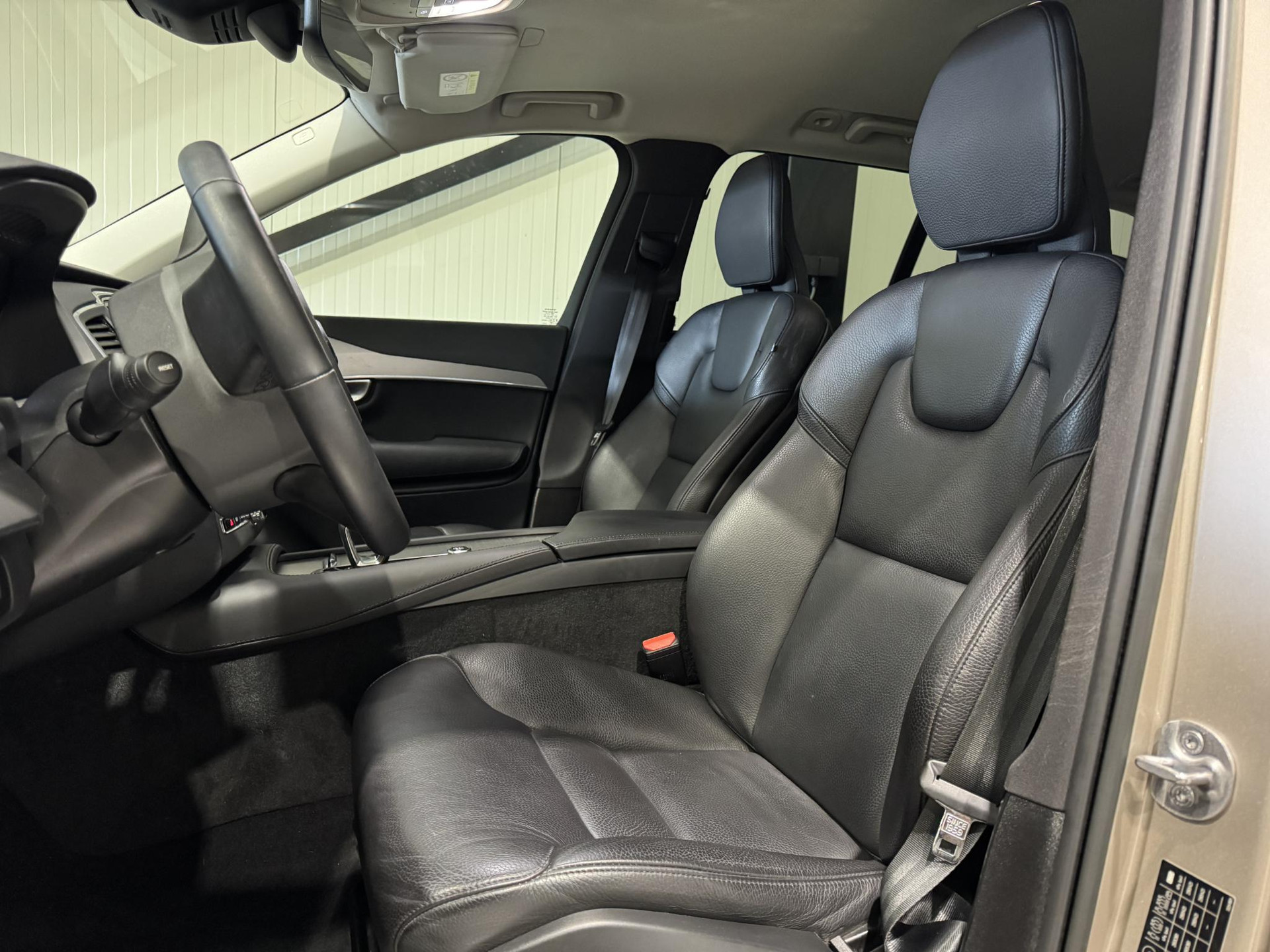 Volvo XC90 2.0 T8 Recharge AWD CORE KHS85N