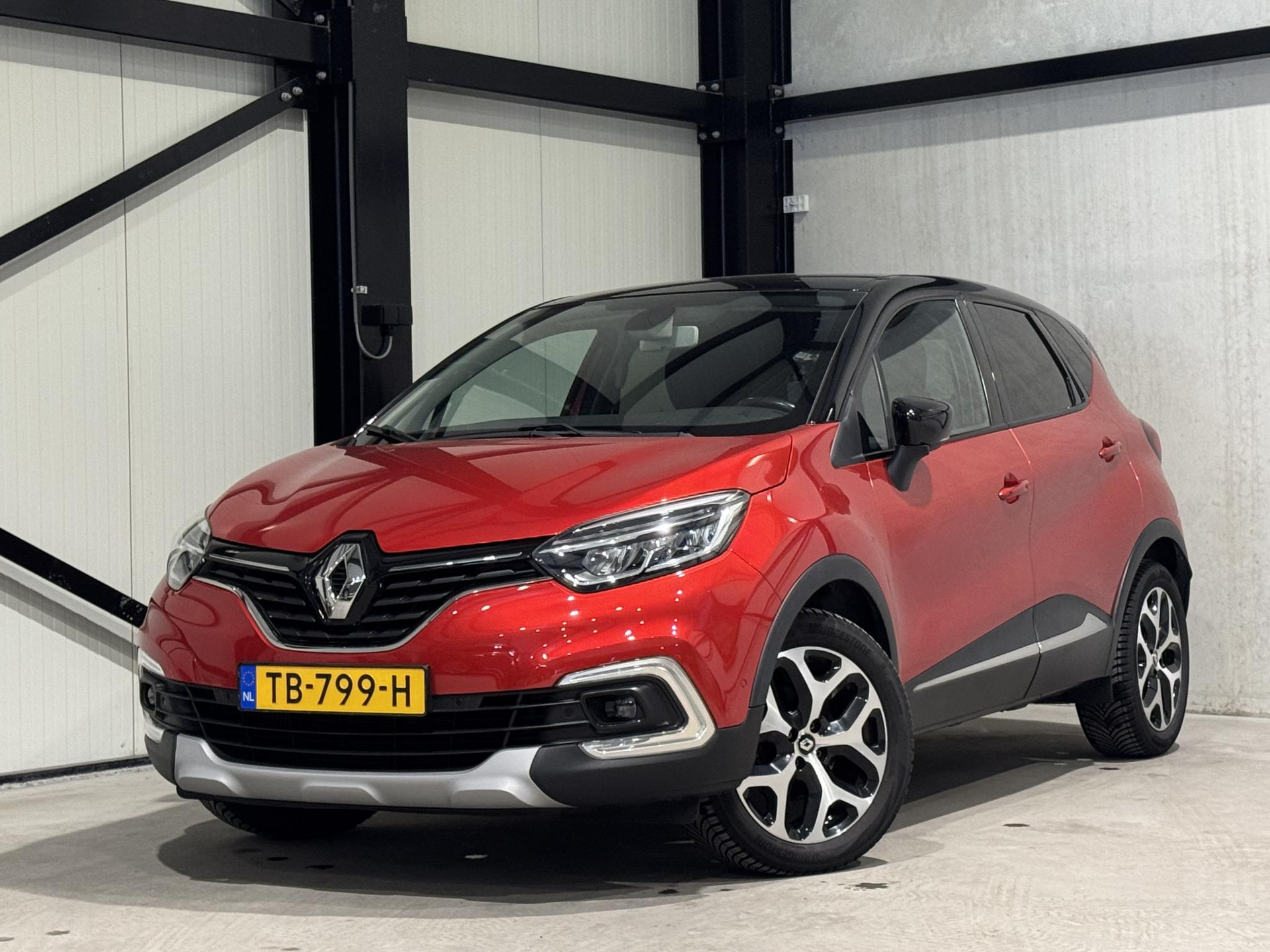 Renault Captur 1.2 TCe Intens TB799H