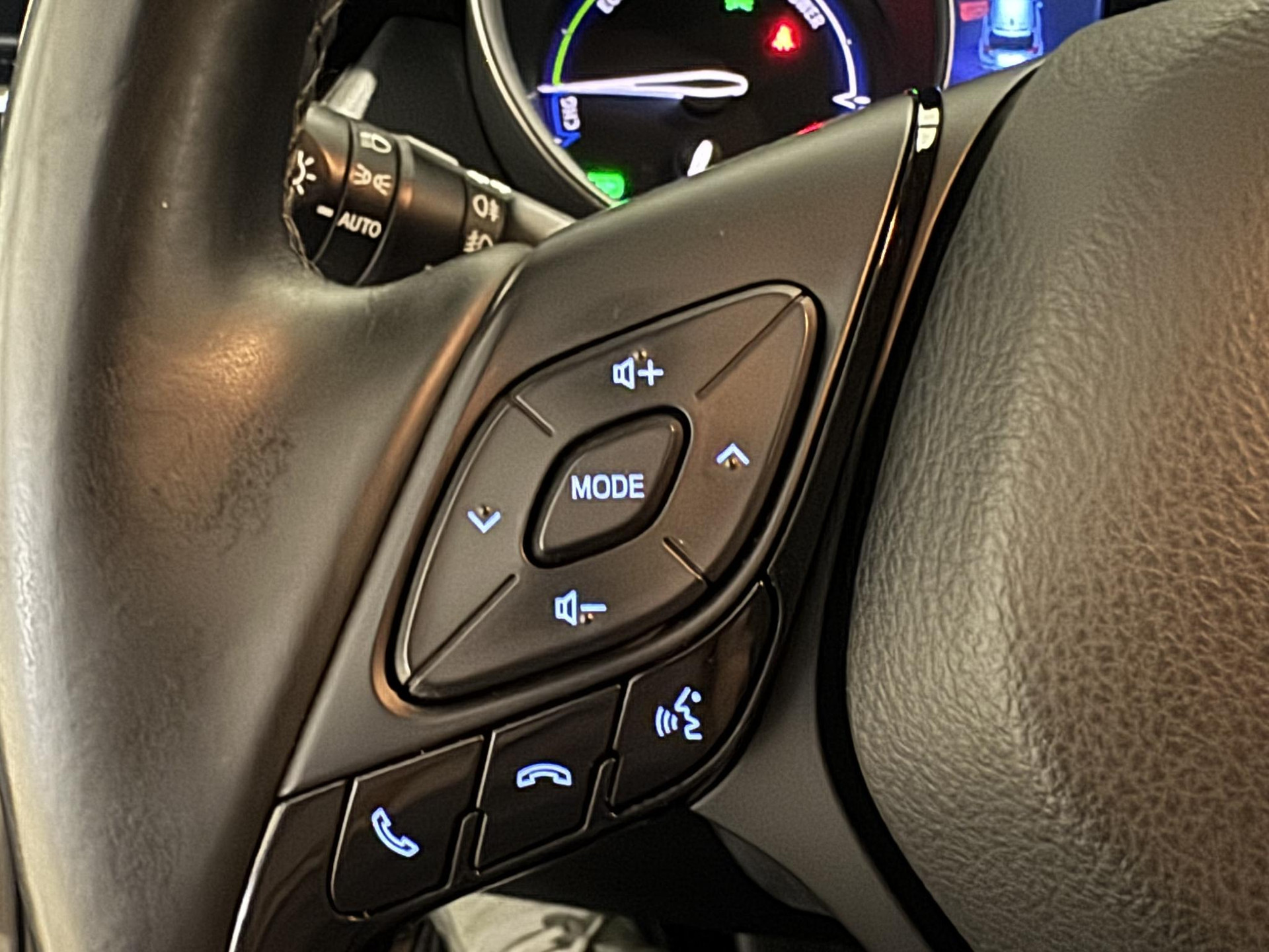 Toyota C-HR 1.8 Hybrid Active XZ456D