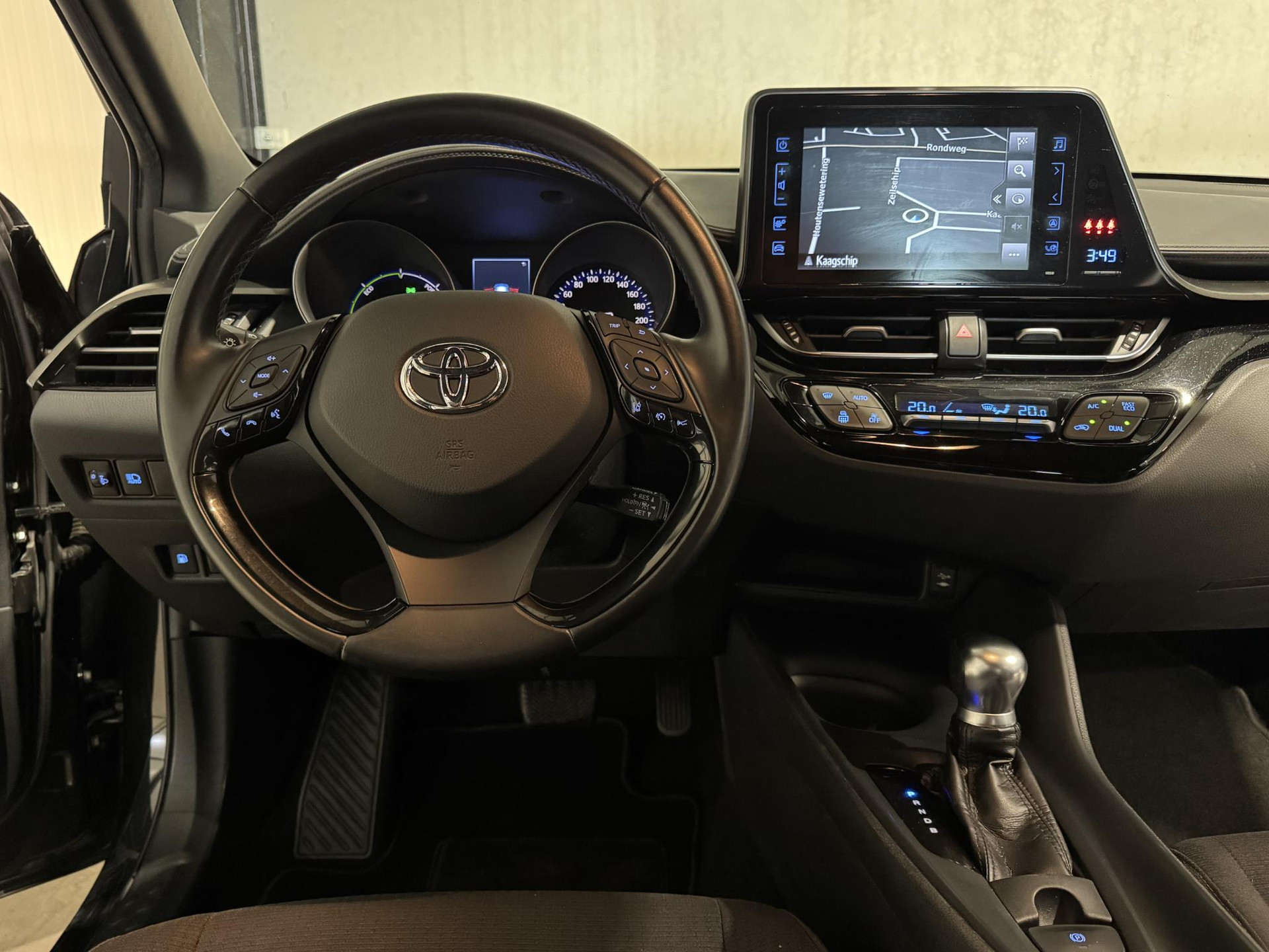 Toyota C-HR 1.8 Hybrid Active XZ456D