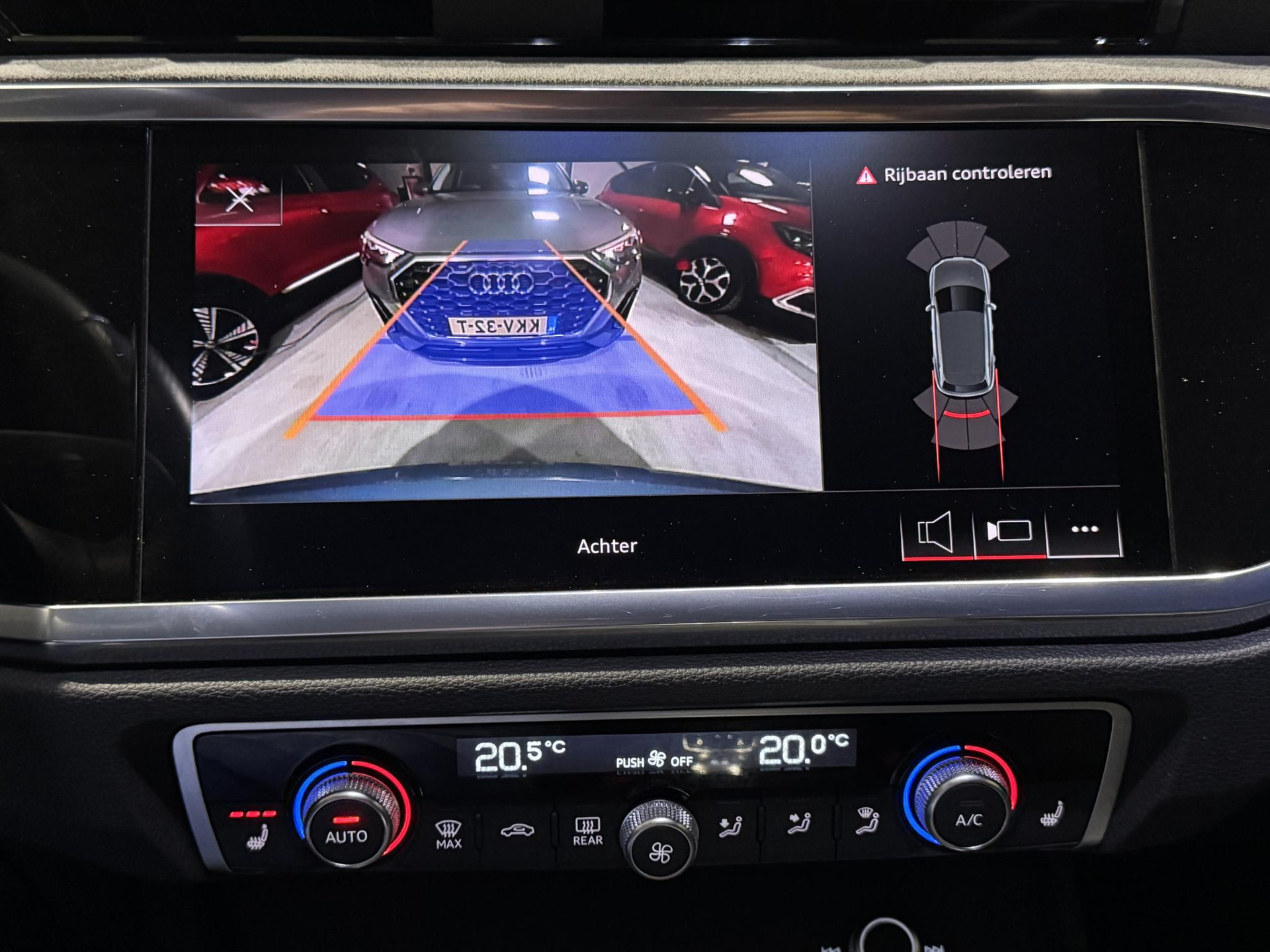Audi Q3 45 TFSI e S-Line KLK73G