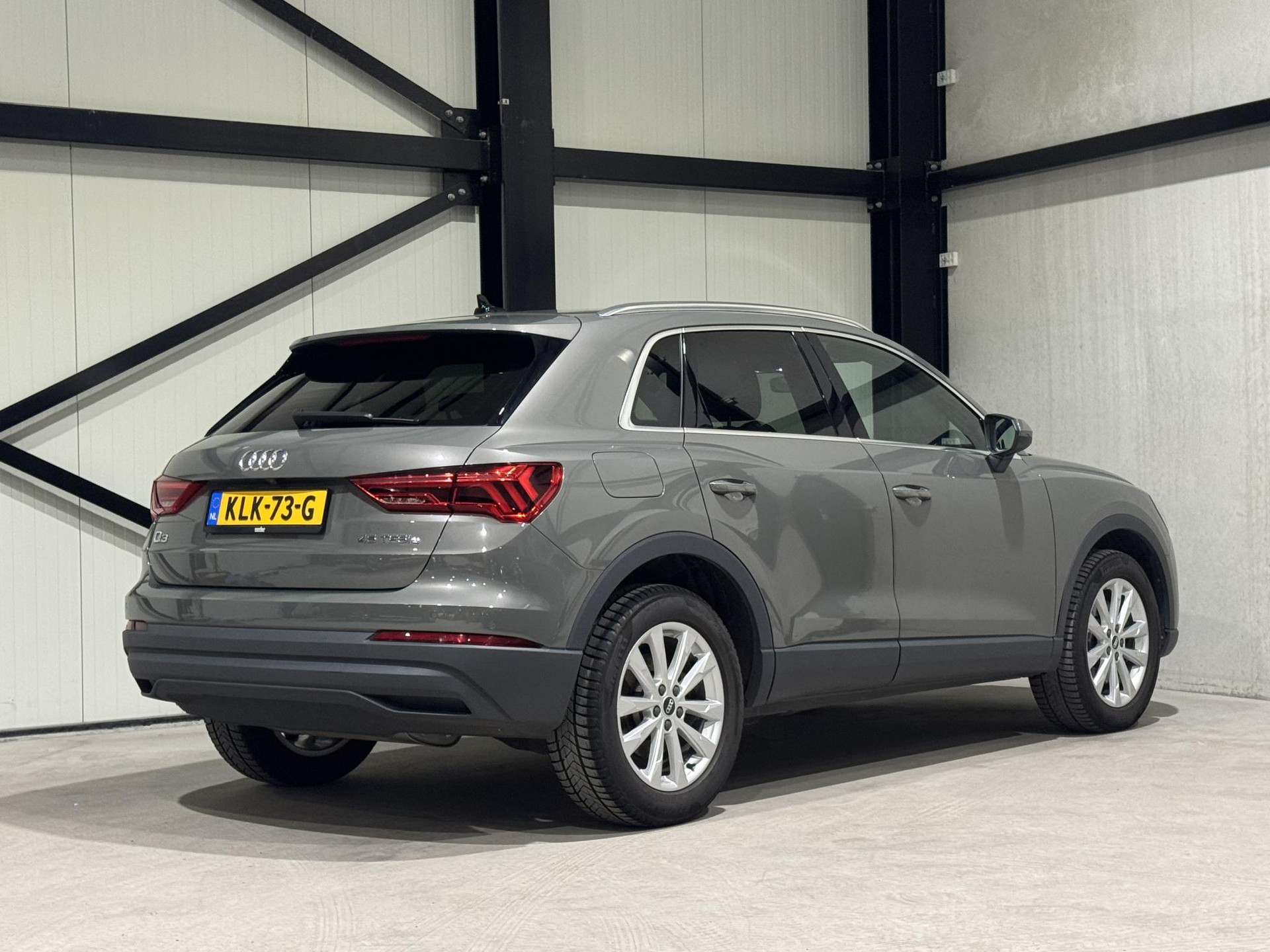 Audi Q3 45 TFSI e S-Line KLK73G