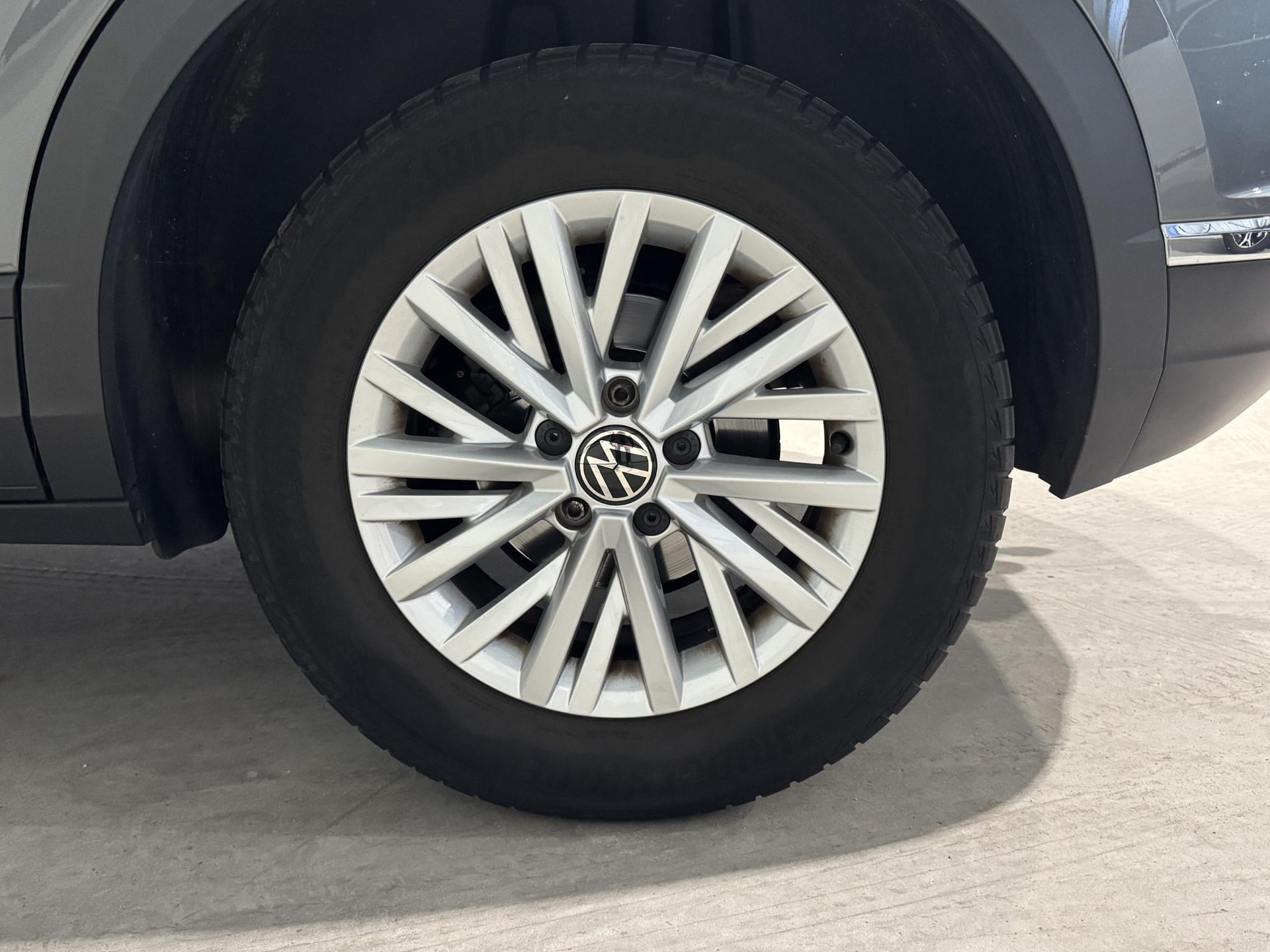 Volkswagen T-Roc 1.0 TSI Style Business J650TV