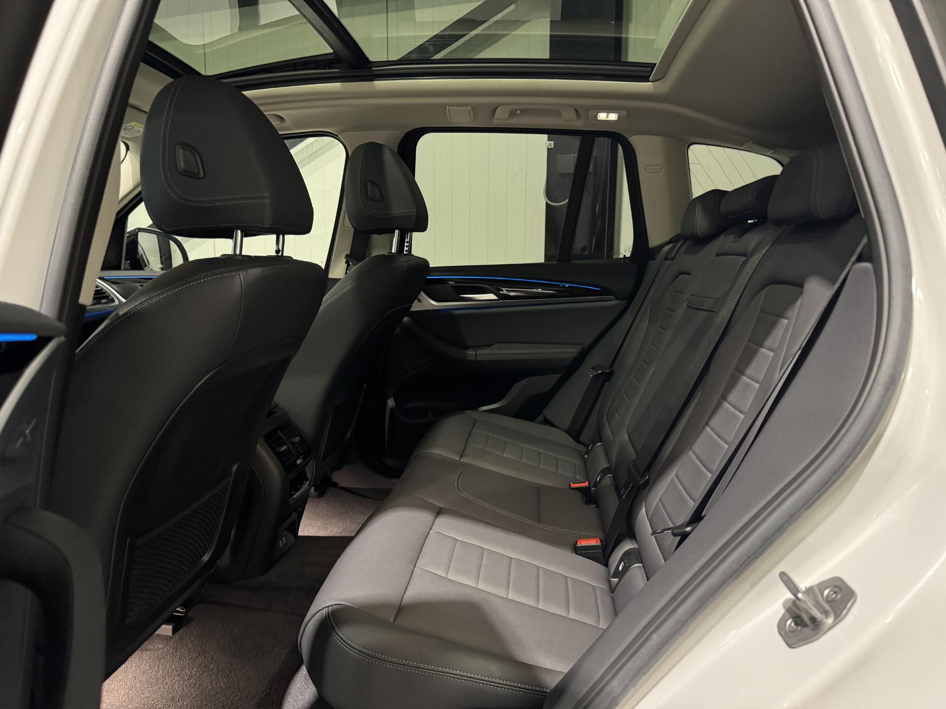 BMW iX3 Executive 80 kWh KPT48B