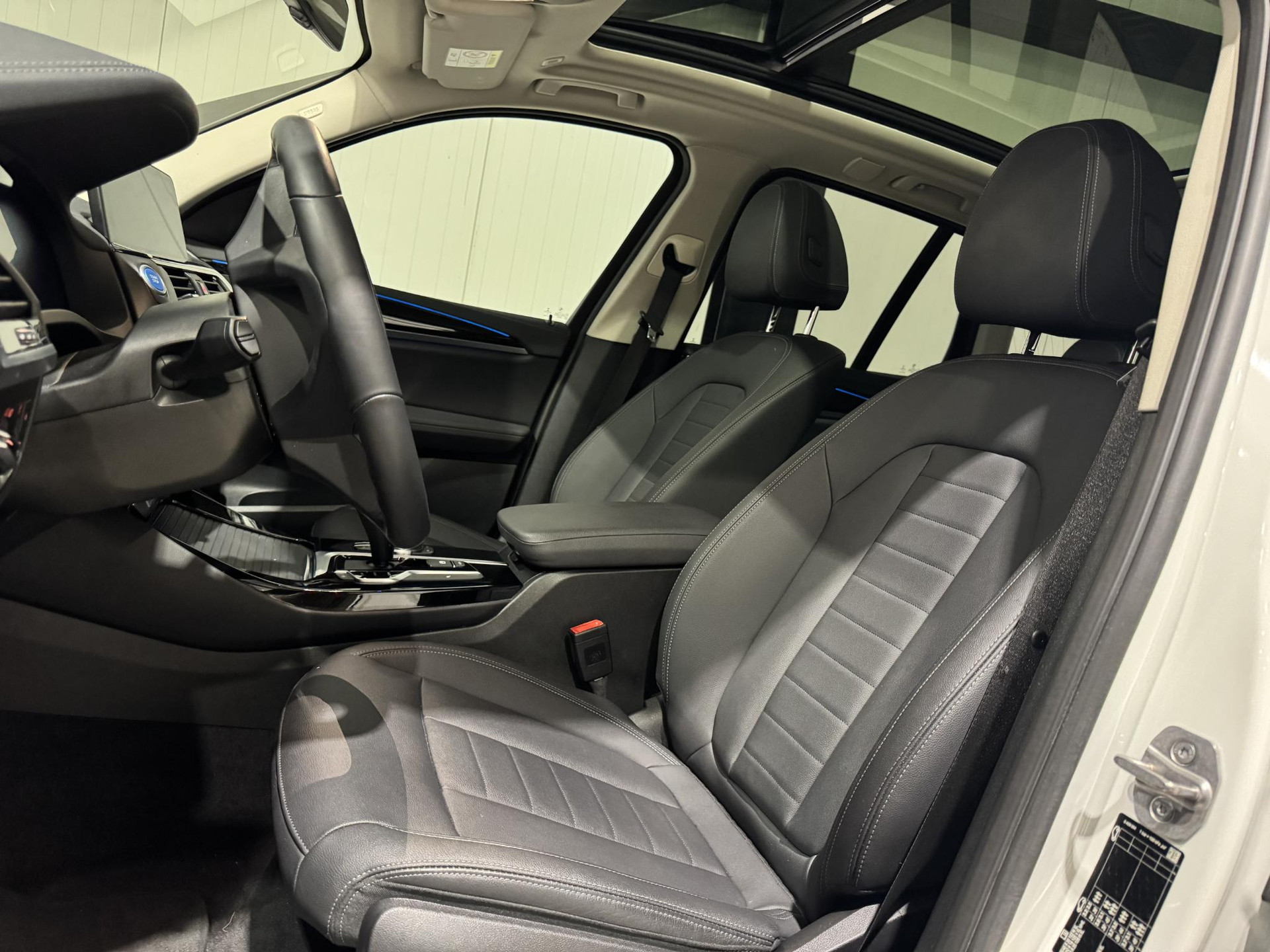 BMW iX3 Executive 80 kWh KPT48B