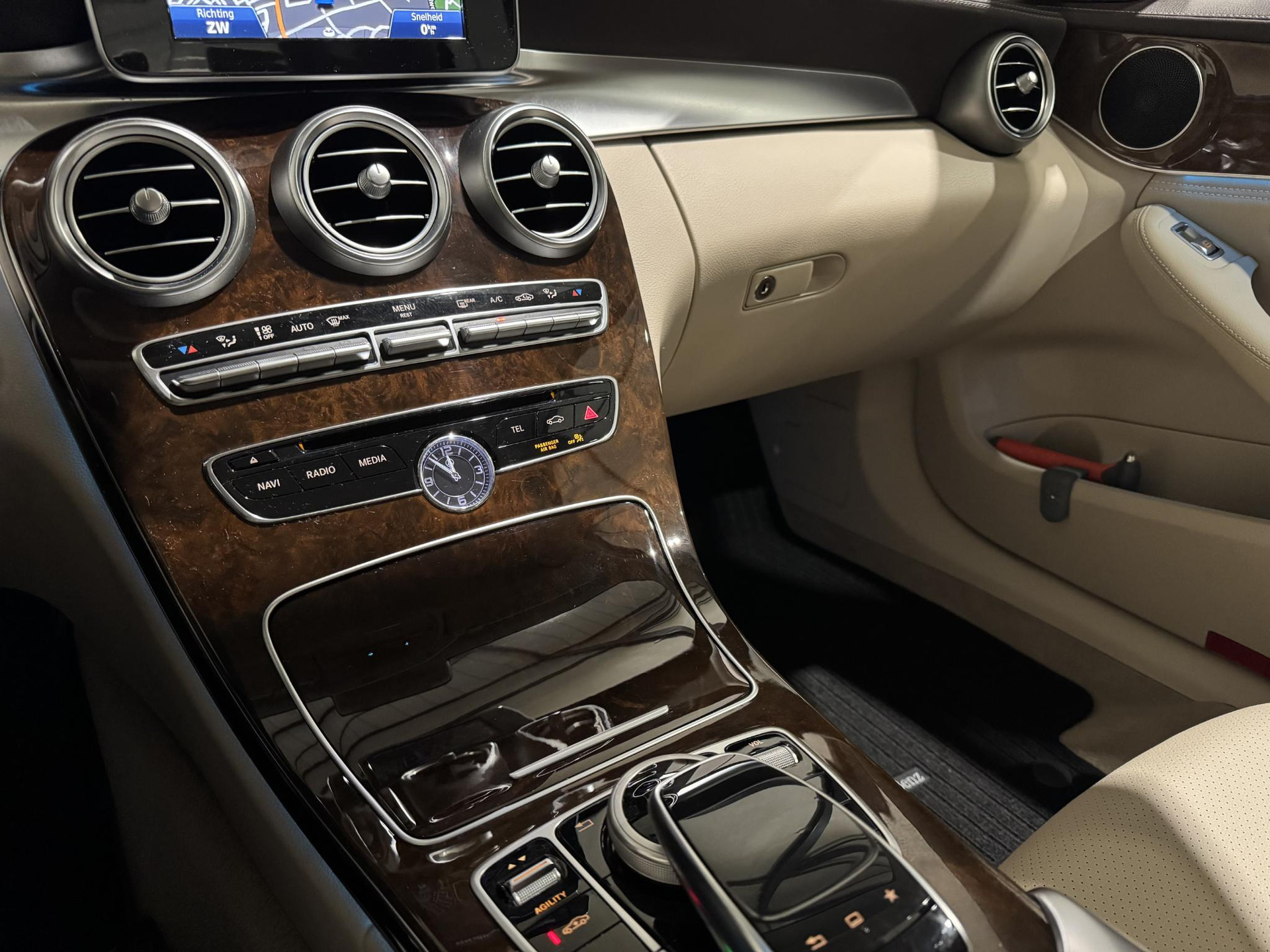 Mercedes-Benz C-Klasse 180 Ambition GP967B