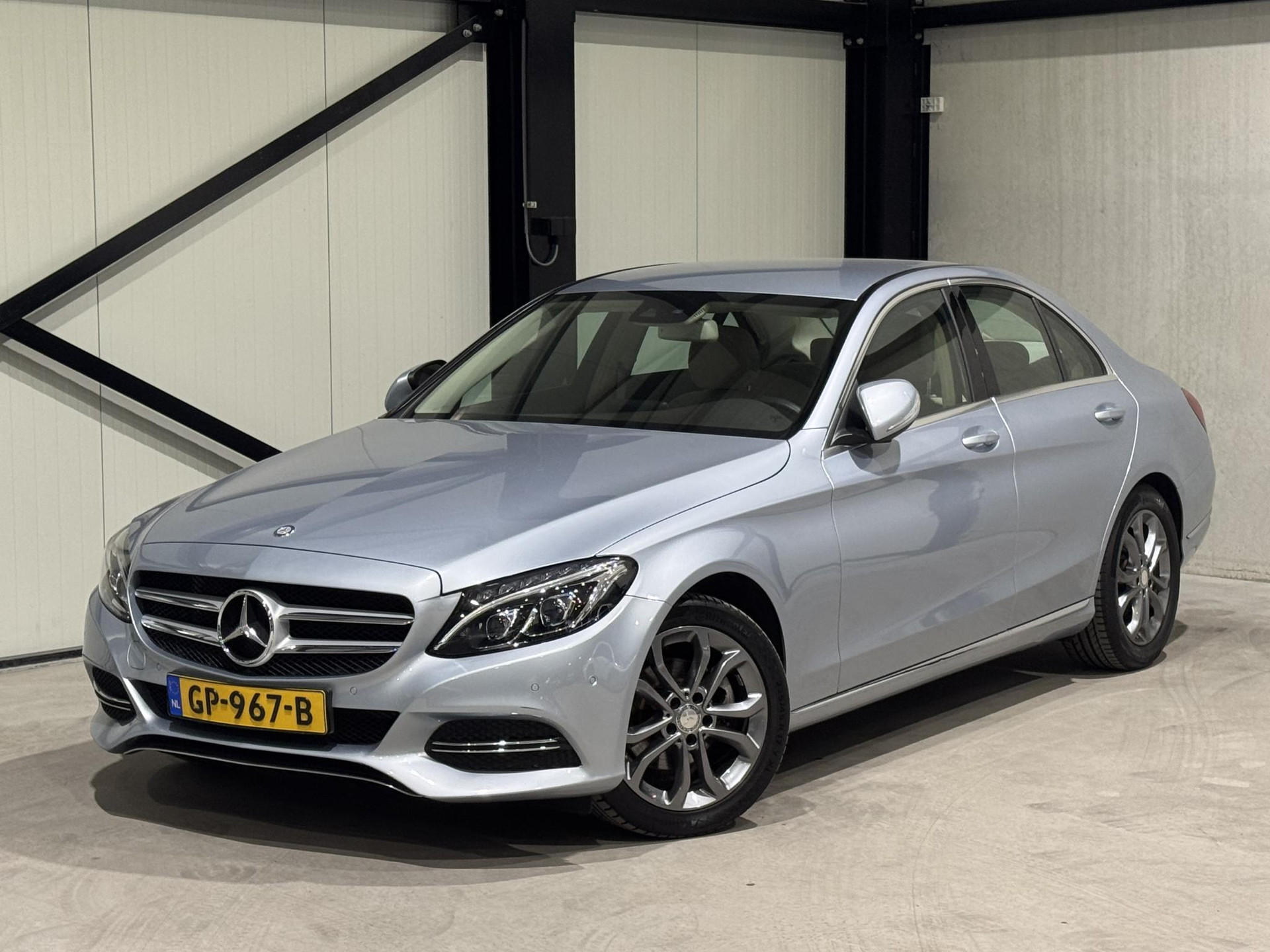 Mercedes-Benz C-Klasse 180 Ambition GP967B