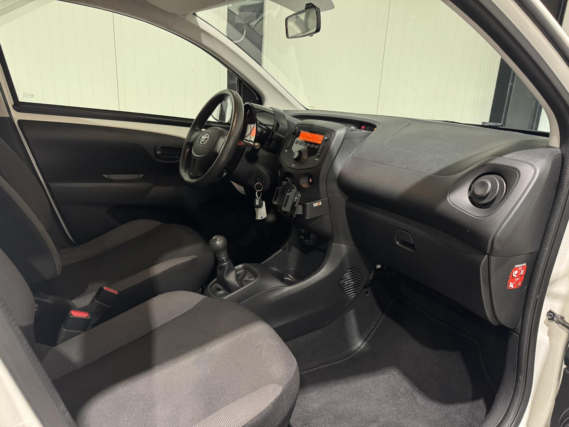 Toyota Aygo 1.0 VVT-i x-now NH830Z