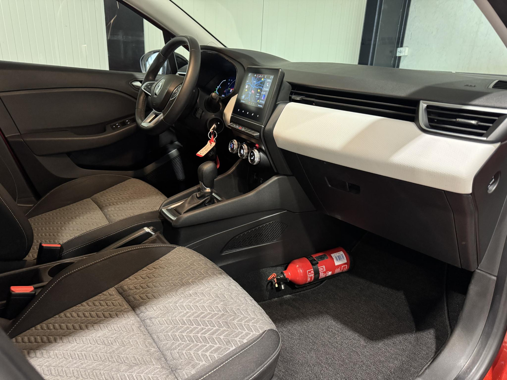 Renault Clio 1.6 E-Tech Hybrid 145 Evolution KXG83H