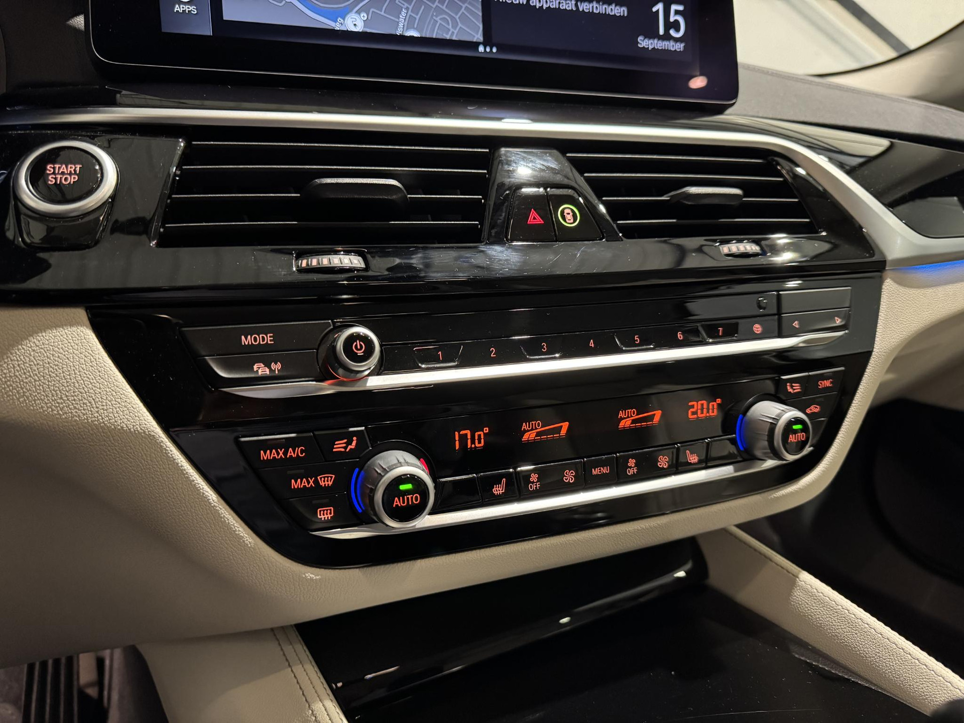 BMW 5 Serie Touring 530e Luxury KXG62H