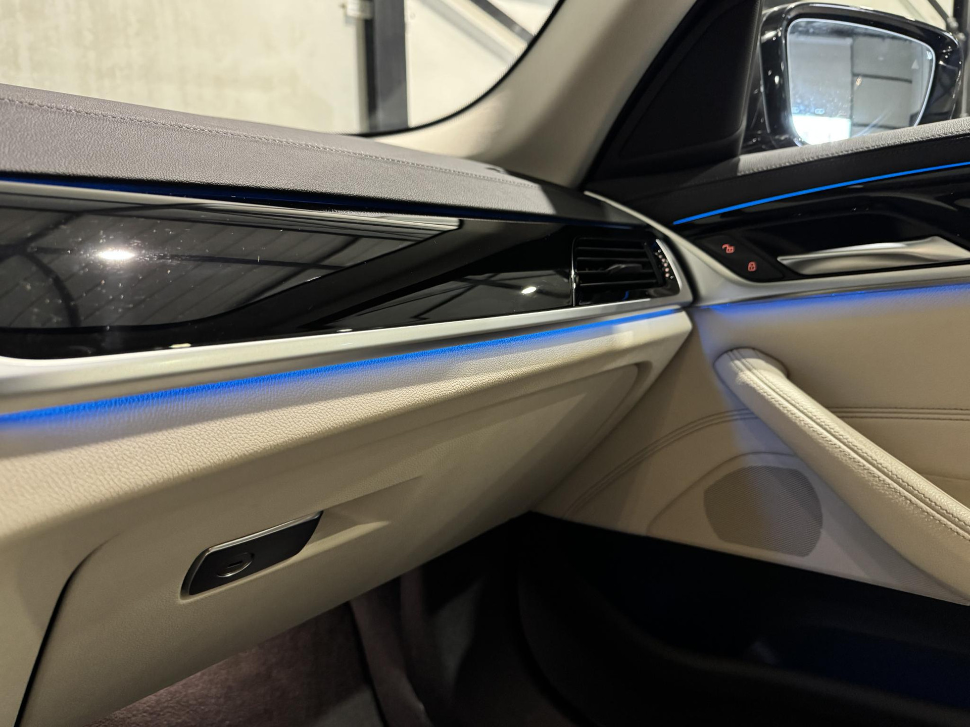 BMW 5 Serie Touring 530e Luxury KXG62H