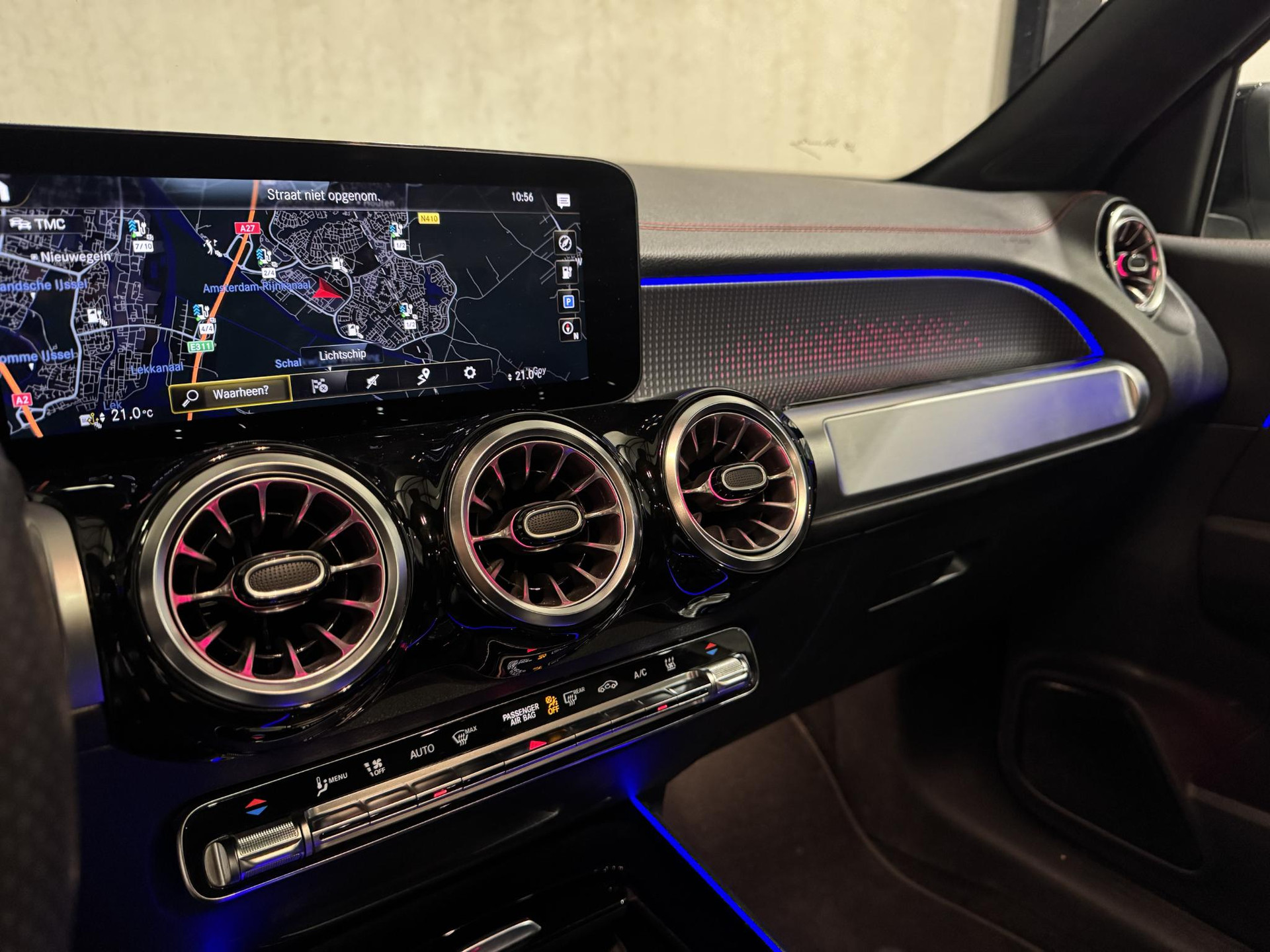 Mercedes-Benz EQB 250 AMG Line 7p. 67 kWh NBK70G