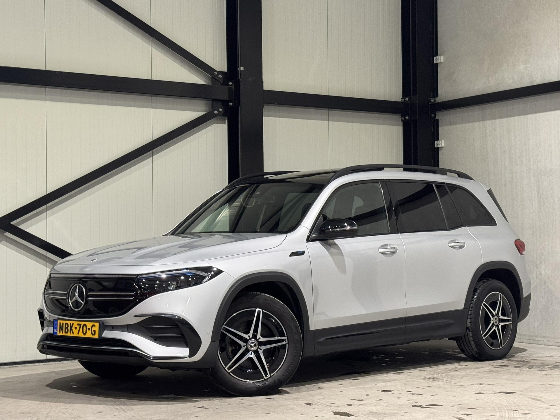 Mercedes-Benz EQB 250 AMG Line 7p. 67 kWh NBK70G