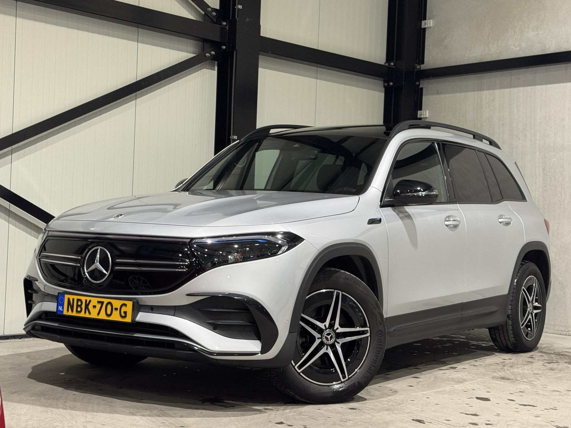 Mercedes-Benz EQB 250 AMG Line 7p. 67 kWh NBK70G