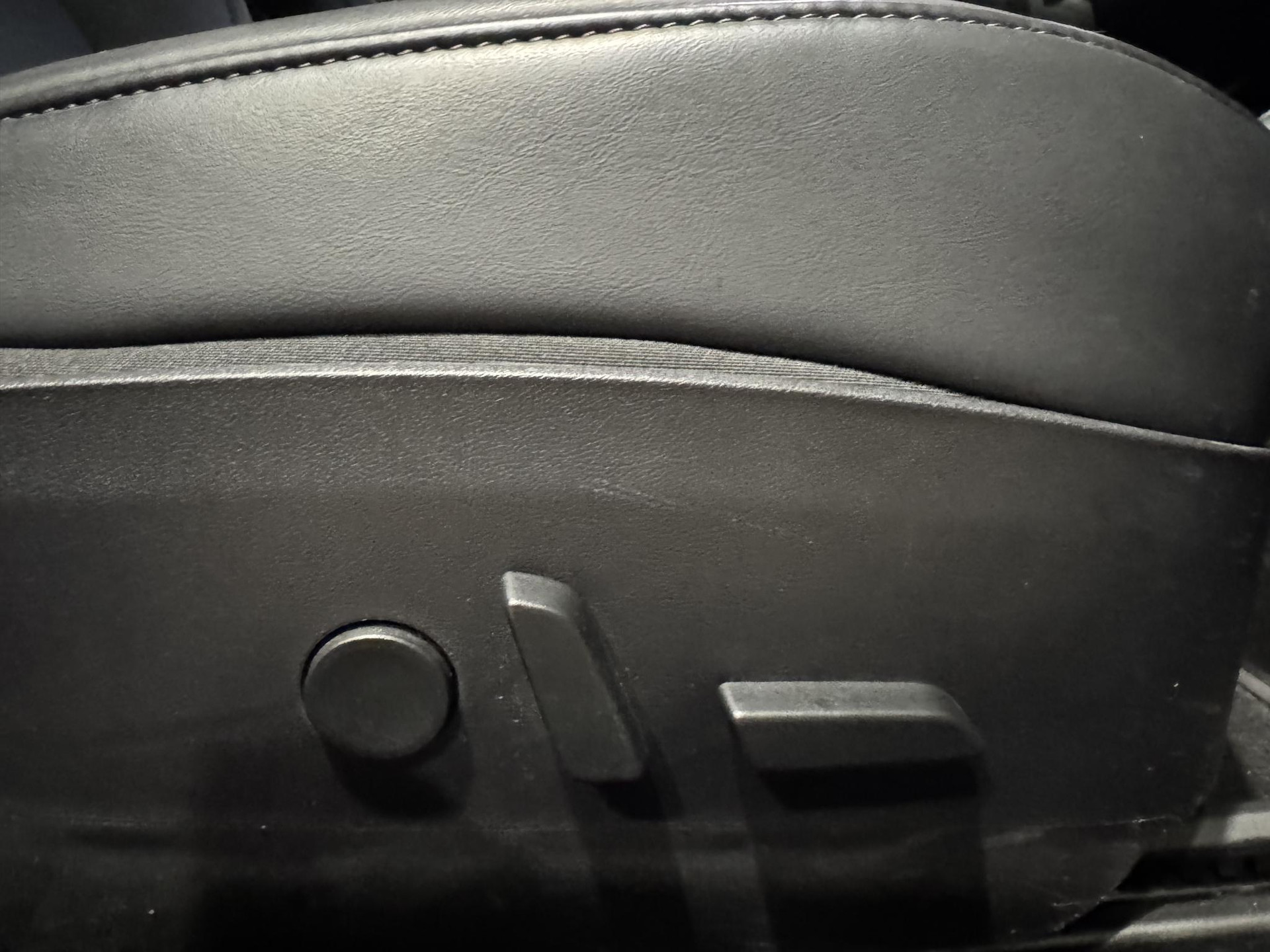 Tesla Model 3 Standard RWD Plus 60 kWh G919SJ